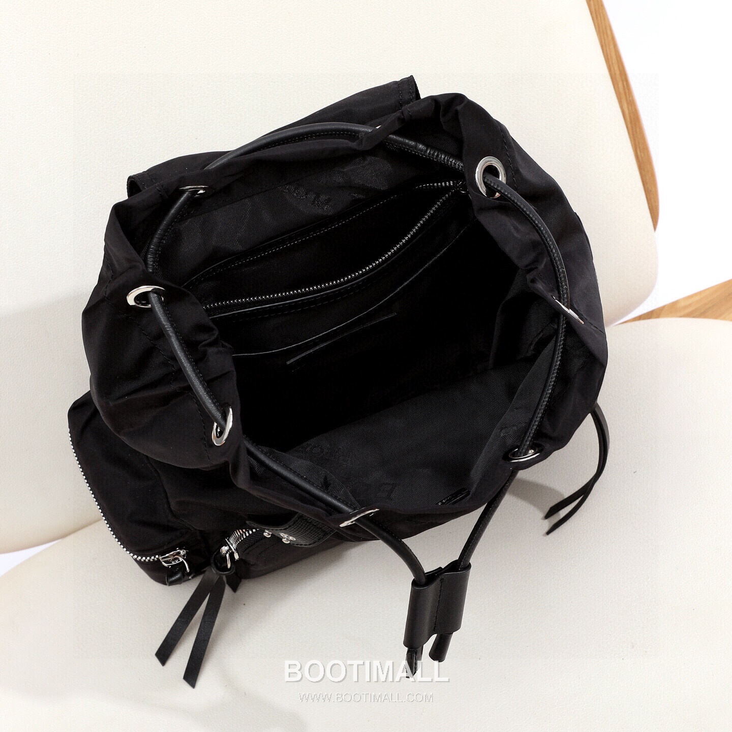 Burberry Military Backpack 버버리 밀리터리 백팩 33cm 8