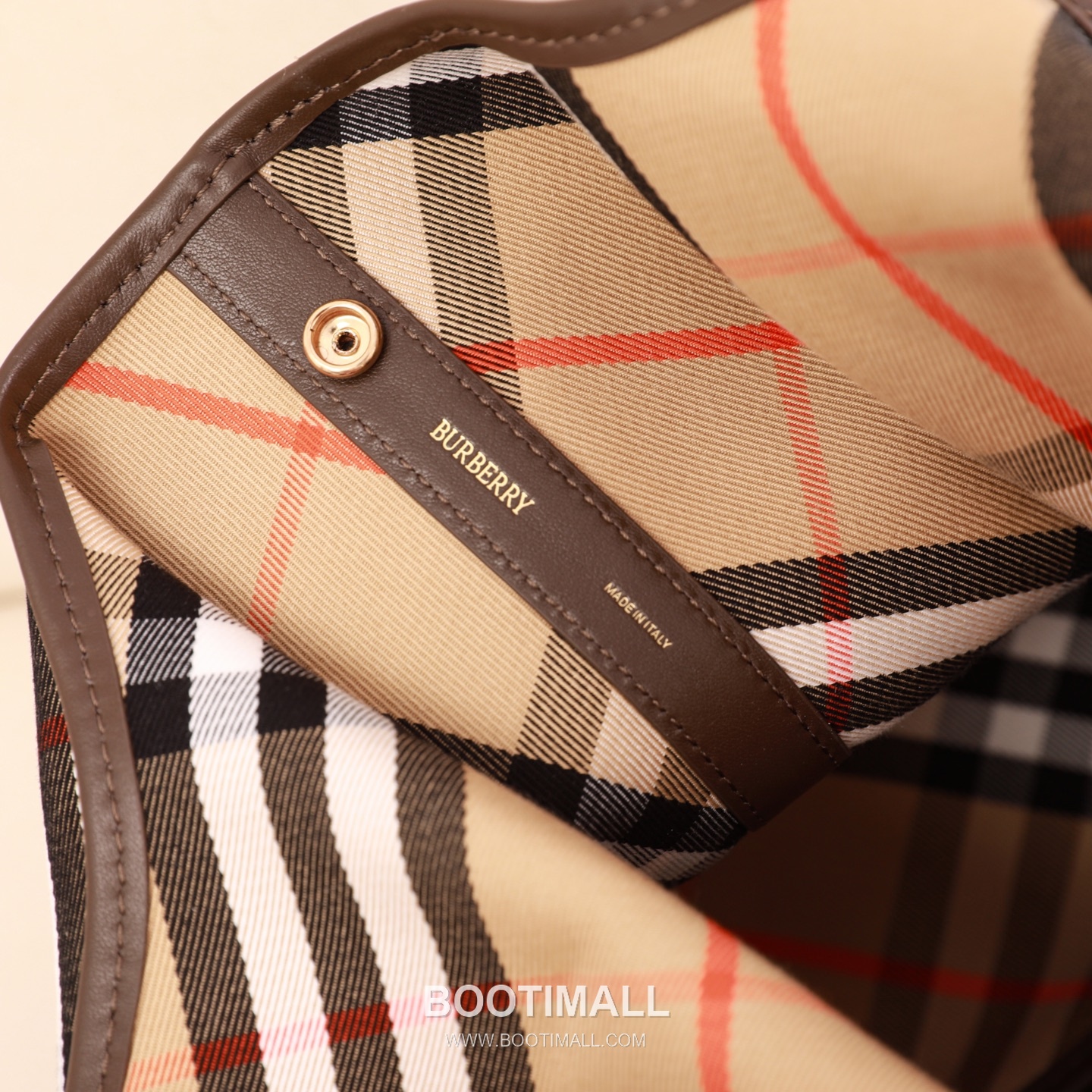 Burberry Diagonal Check Hobo Tote Diagonal Check Fabric Hobo Tote Bag 버버리 대각 체크 호보 토트 대각 체크 패브릭 호보 토트백 46.5cm 28