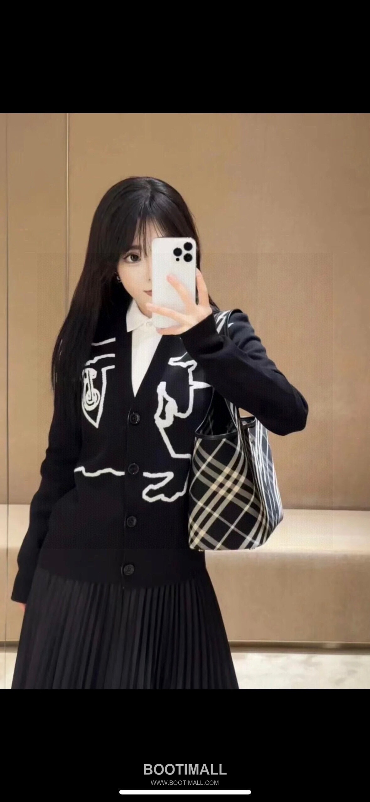 Burberry Diagonal Check Hobo Tote Diagonal Check Fabric Hobo Tote Bag 버버리 다이아고날 체크 호보 토트 다이아고날 체크 패브릭 호보 토트백 41cm 2