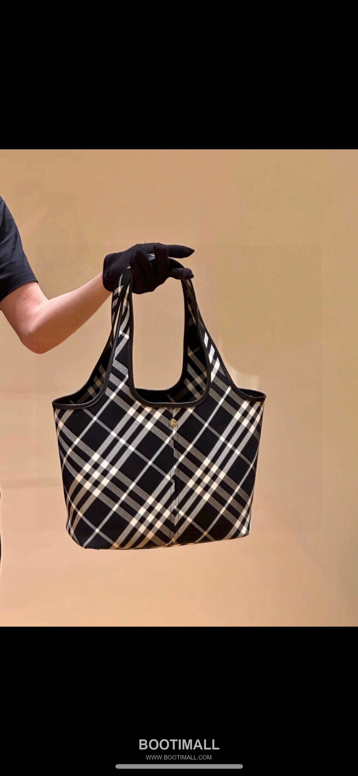 Burberry Diagonal Check Hobo Tote Diagonal Check Fabric Hobo Tote Bag 버버리 다이아고날 체크 호보 토트 다이아고날 체크 패브릭 호보 토트백 41cm 3