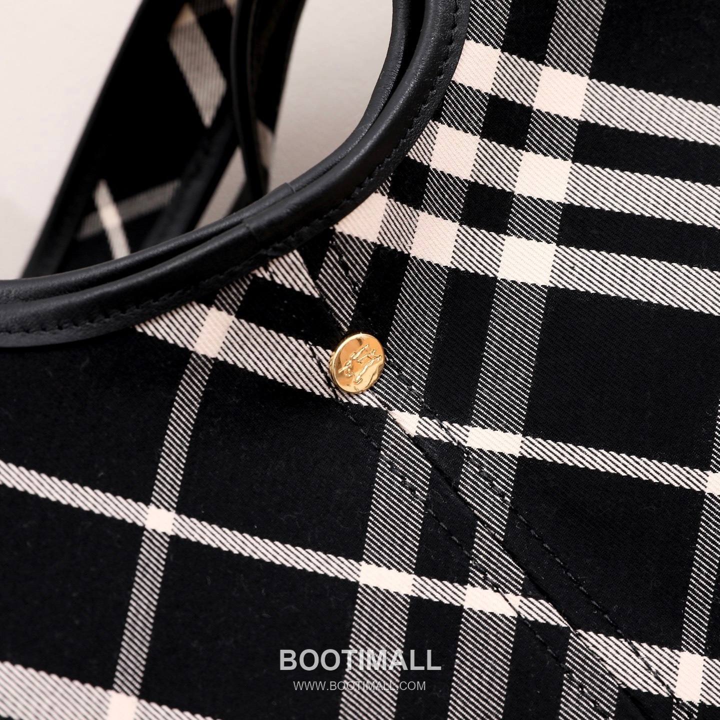 Burberry Diagonal Check Hobo Tote Diagonal Check Fabric Hobo Tote Bag 버버리 다이아고날 체크 호보 토트 다이아고날 체크 패브릭 호보 토트백 41cm 16