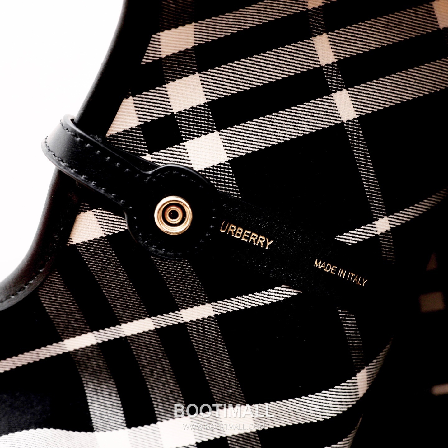 Burberry Diagonal Check Hobo Tote Diagonal Check Fabric Hobo Tote Bag 버버리 다이아고날 체크 호보 토트 다이아고날 체크 패브릭 호보 토트백 41cm 20