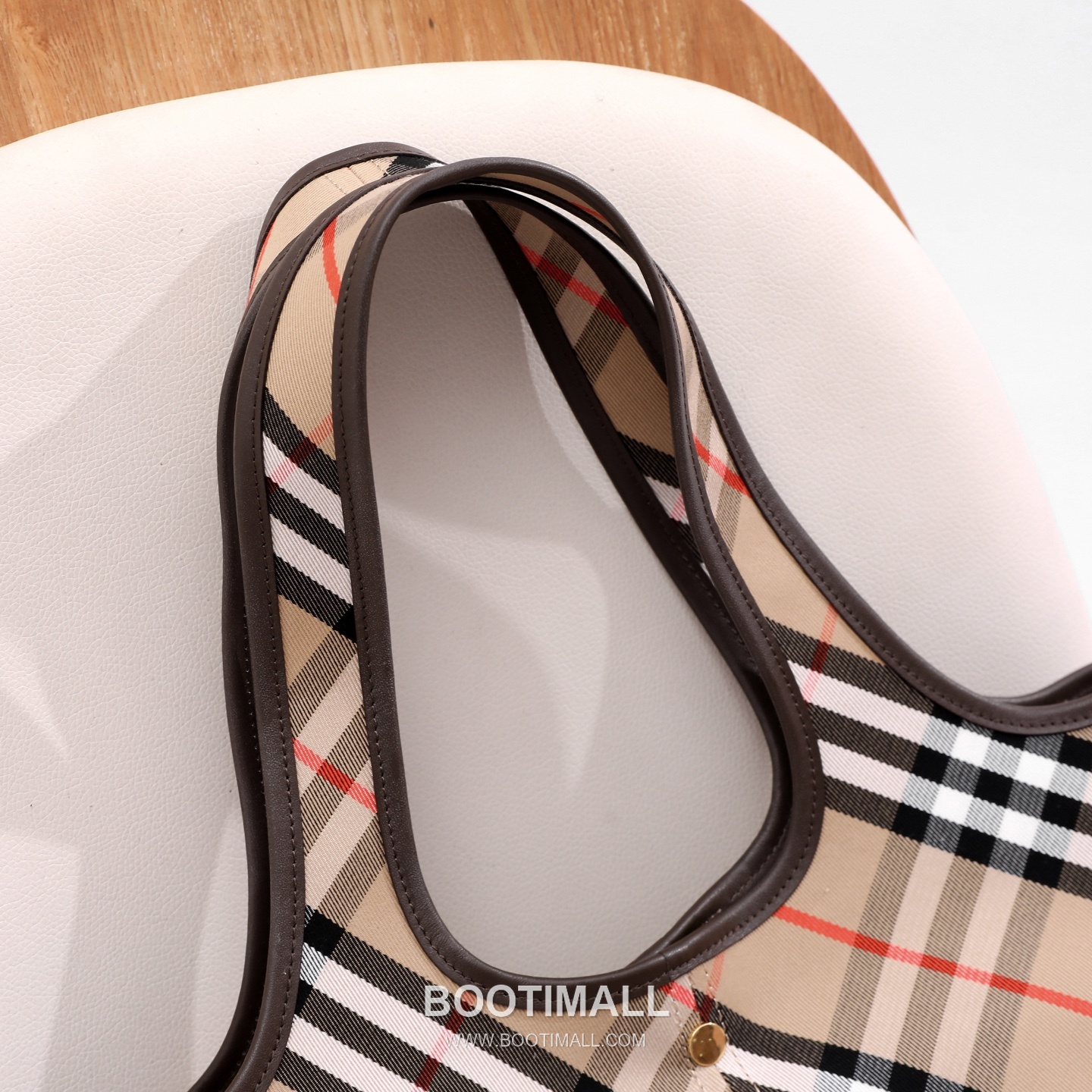 Burberry Diagonal Check Hobo Tote Diagonal Check Fabric Hobo Tote Bag 버버리 다이아고날 체크 호보 토트 다이아고날 체크 패브릭 호보 토트백 41cm 29