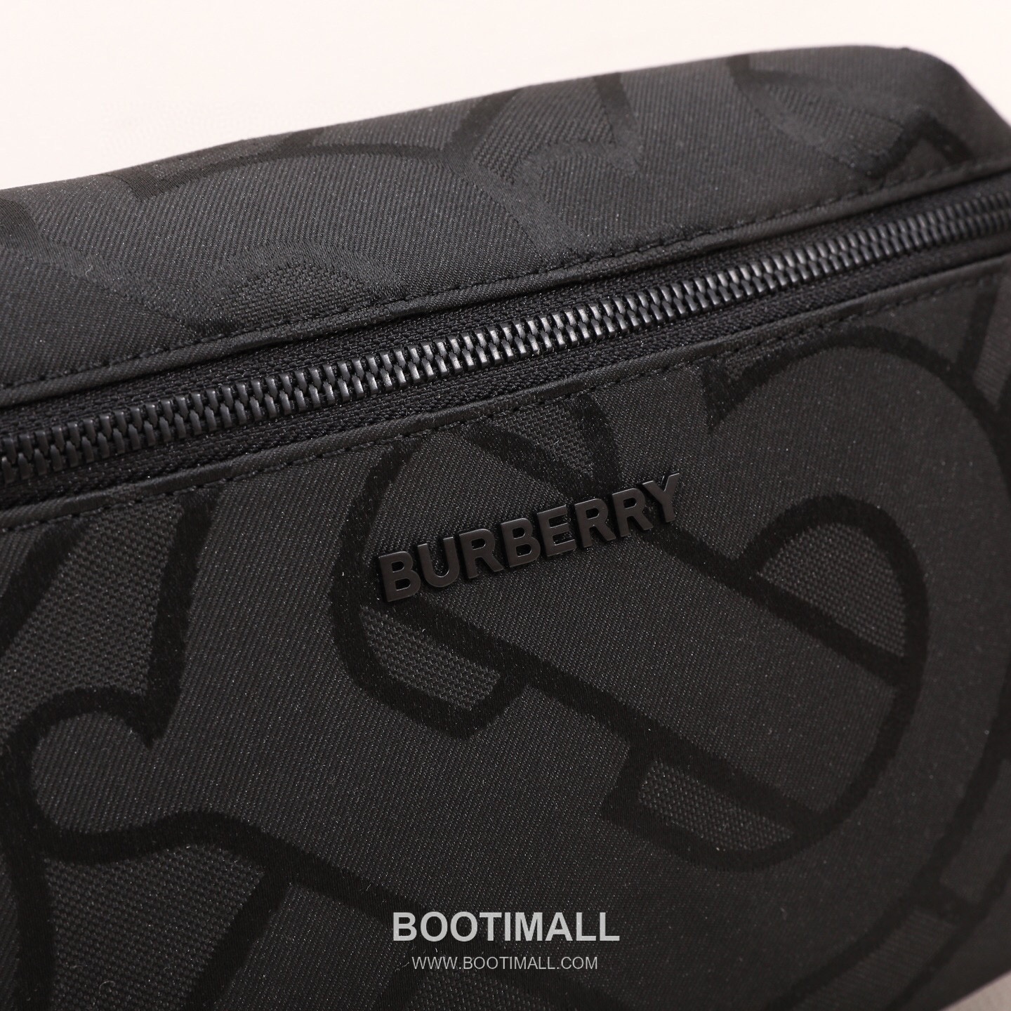 Burberry Logo Cotton Canvas Belt Bag Cotton Canvas 버버리 로고 코튼 캔버스 벨트백 297948 코튼 캔버스 31cm 5