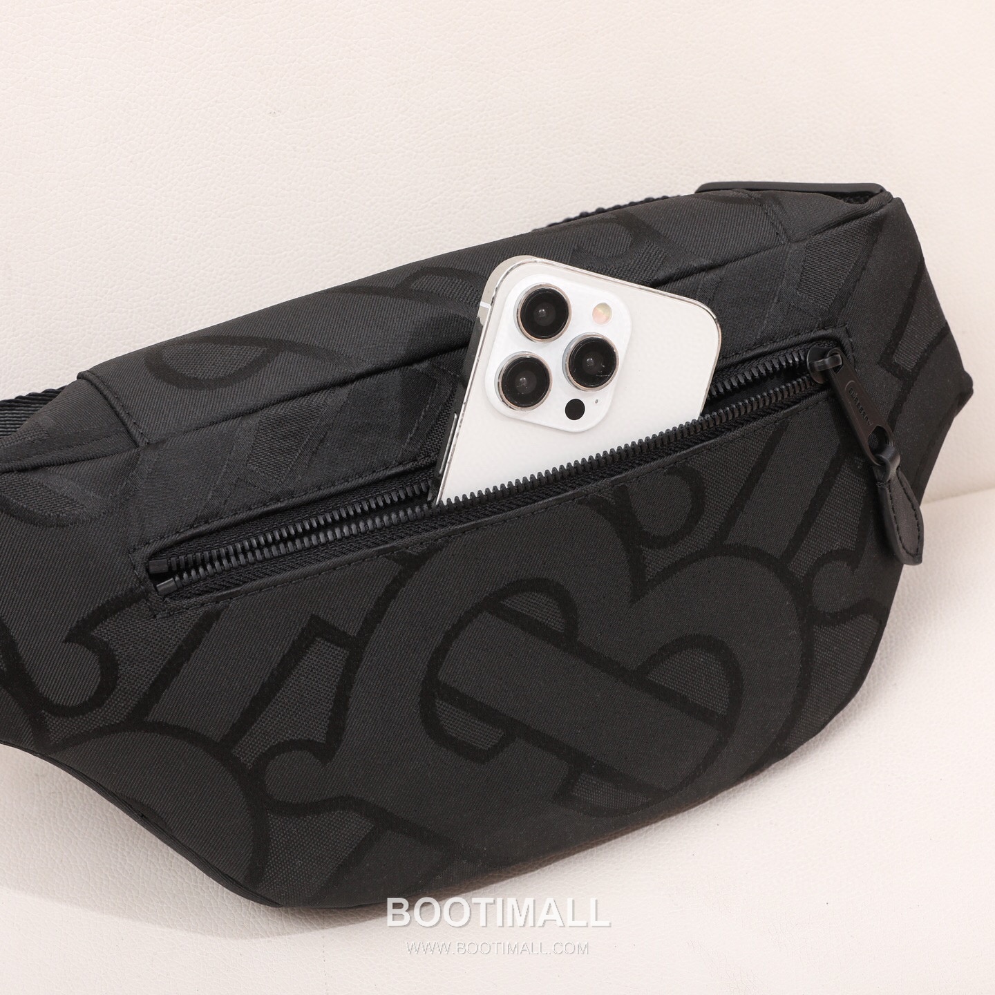 Burberry Logo Cotton Canvas Belt Bag Cotton Canvas 버버리 로고 코튼 캔버스 벨트백 297948 코튼 캔버스 31cm 16