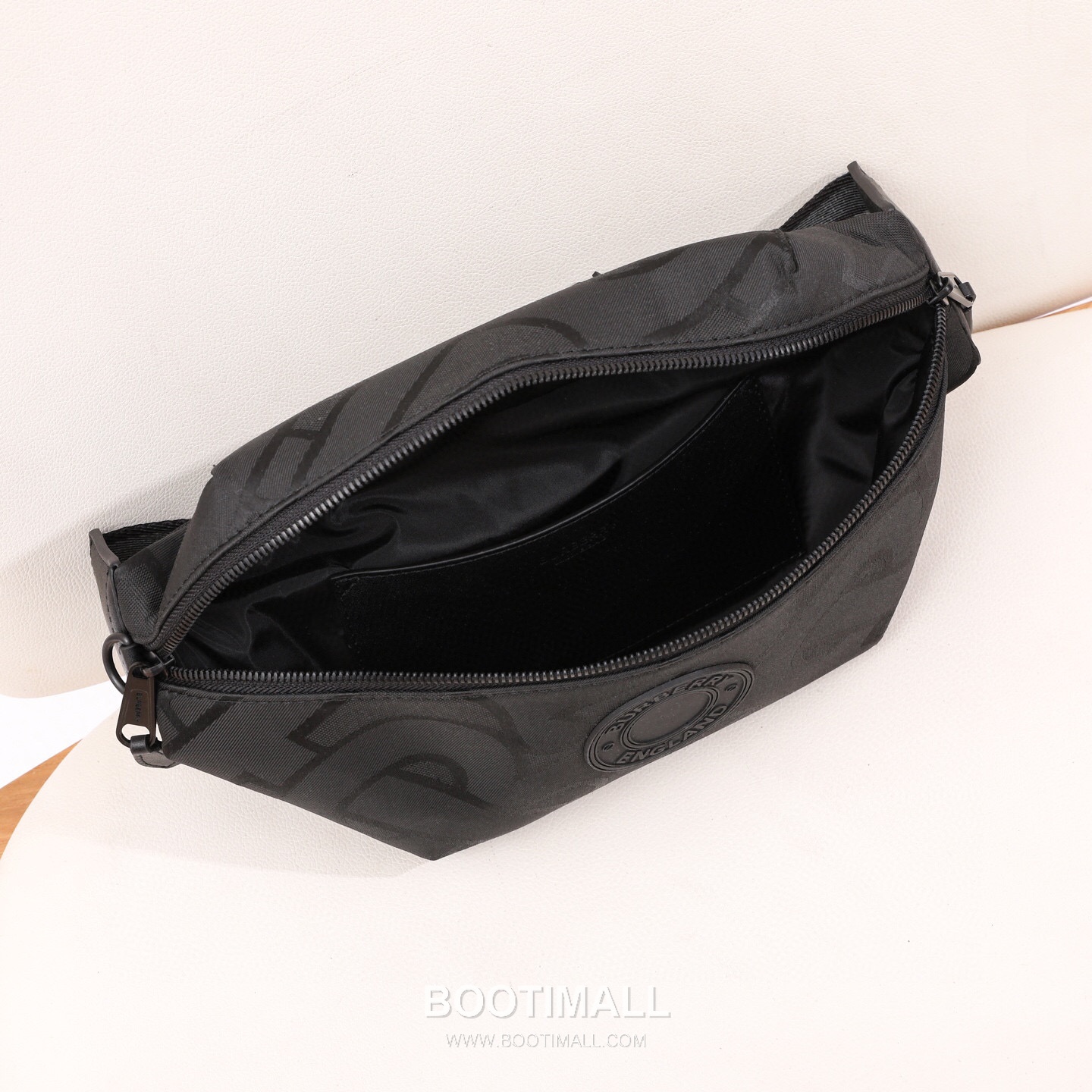 Burberry Logo Cotton Canvas Belt Bag Cotton Canvas 버버리 로고 코튼 캔버스 벨트백 297948 코튼 캔버스 31cm 17