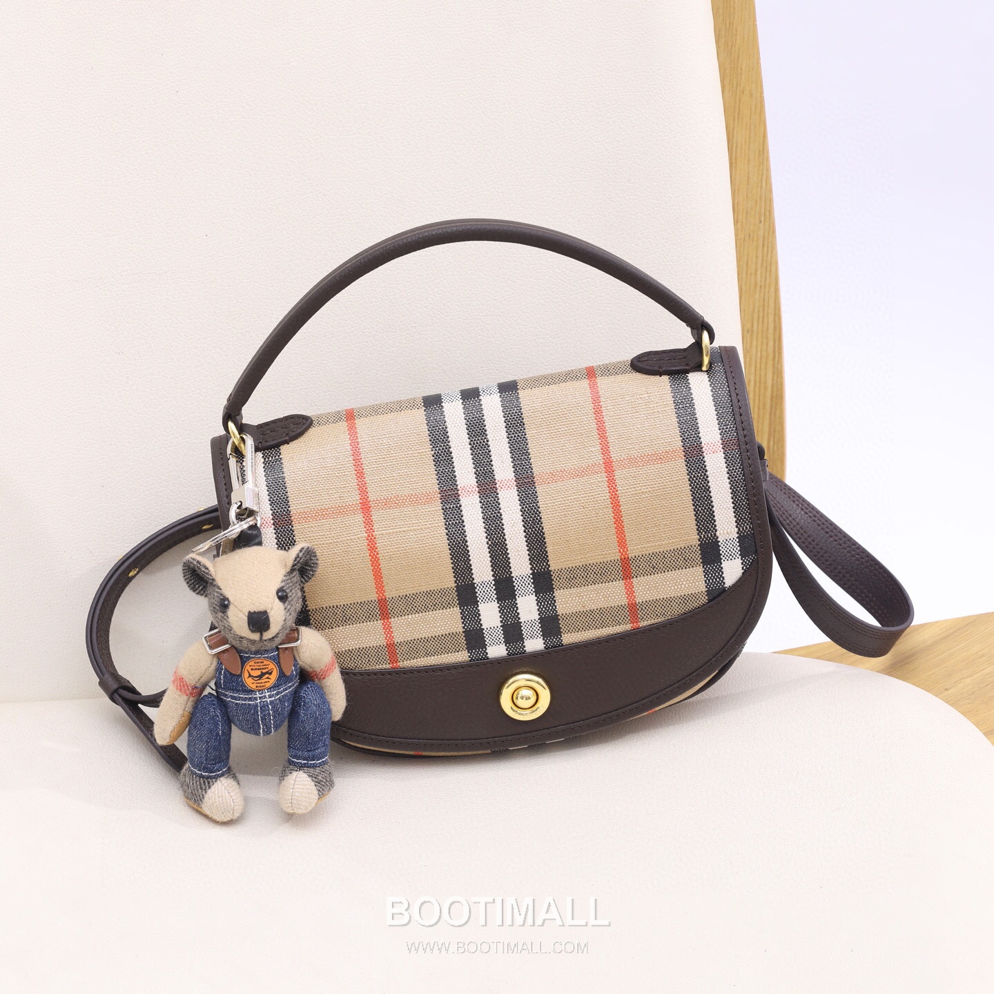 Burberry Highlands Tote Sand Tote Bag 버버리 하이랜즈 토트백 샌드 4