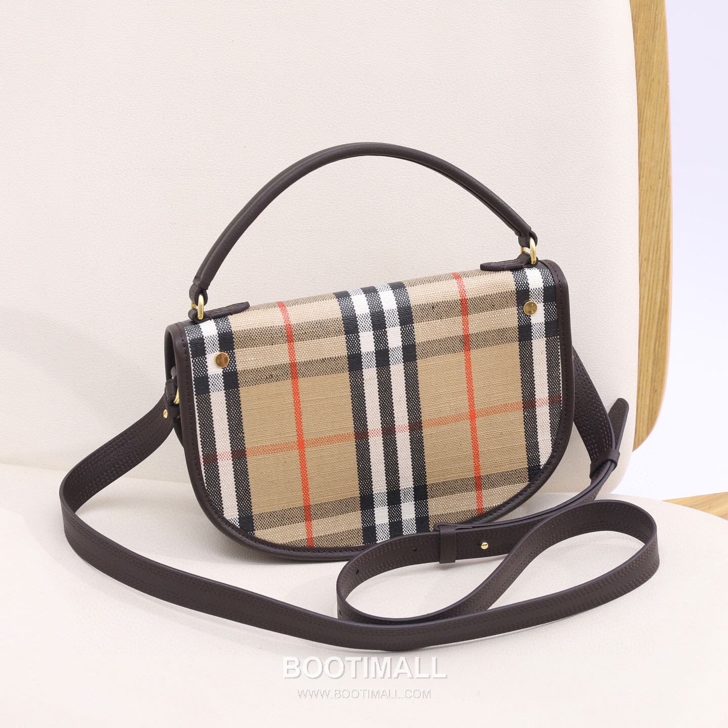 Burberry Highlands Tote Sand Tote Bag 버버리 하이랜즈 토트백 샌드 5