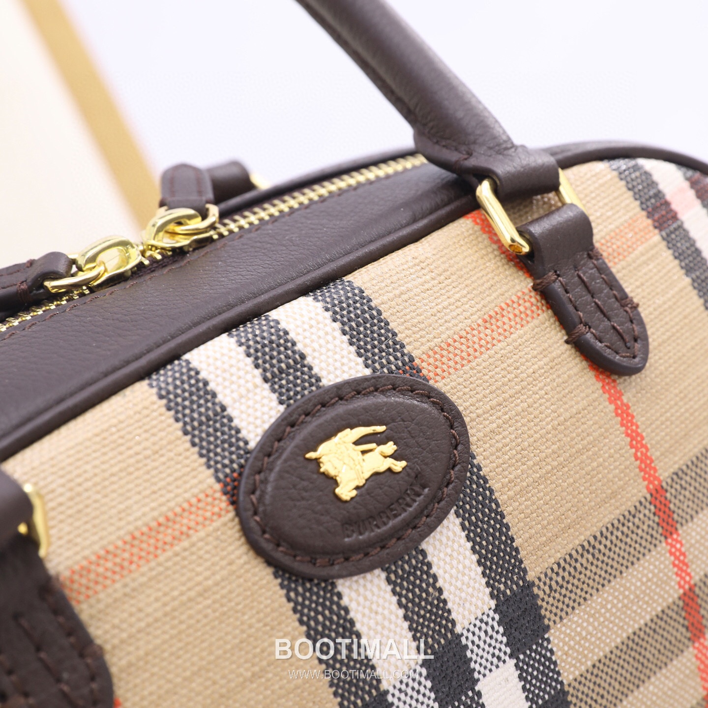 Burberry Highlands Bowling Tote Sand Tote Bag 버버리 하이랜드 볼링 토트백 샌드 33.5×12.5×17cm 16