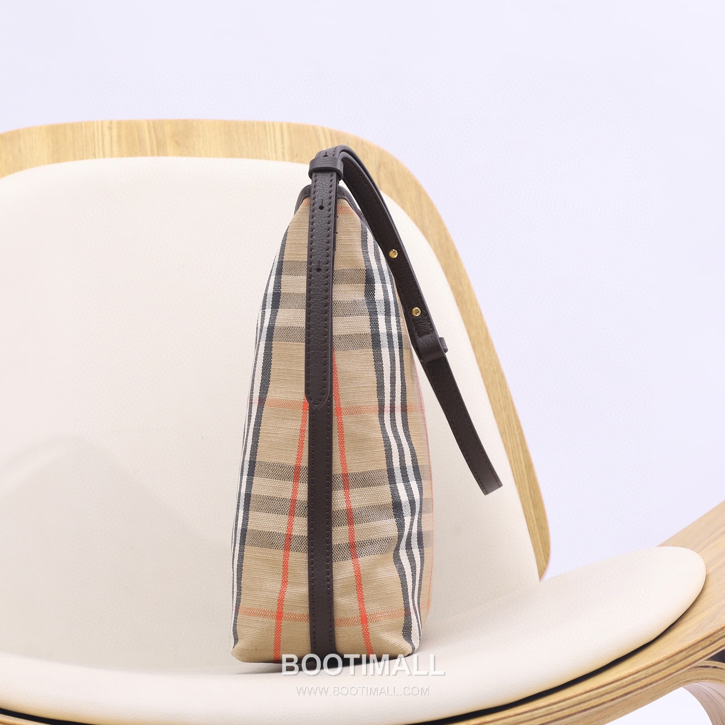 Burberry Highlands Large Tote Sand Tote Bag 버버리 하이랜드 라지 토트백 샌드 6