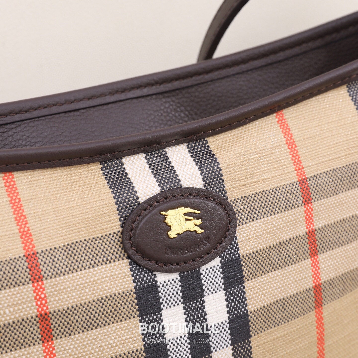 Burberry Highlands Large Tote Sand Tote Bag 버버리 하이랜드 라지 토트백 샌드 11