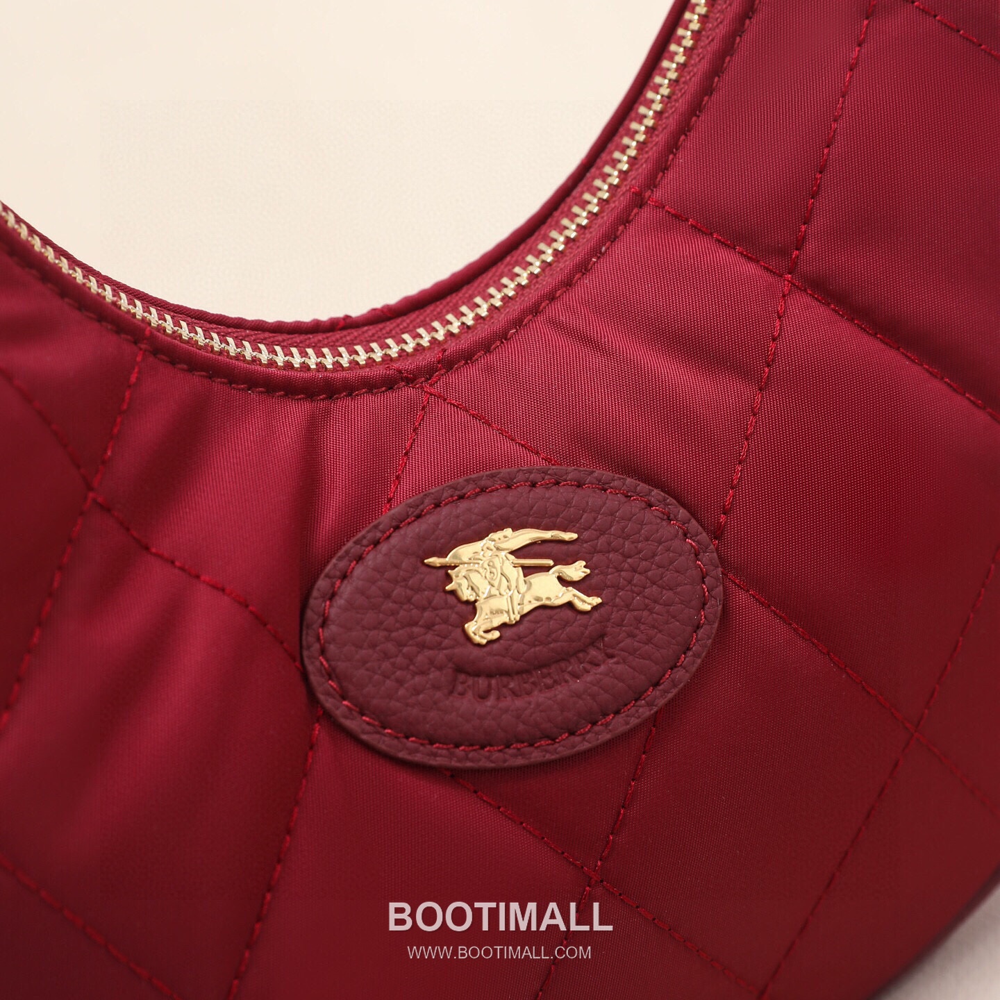 Burberry Half-Moon Tailored Shoulder Bag 버버리 하프문 테일러드 숄더백 23.5cm 5