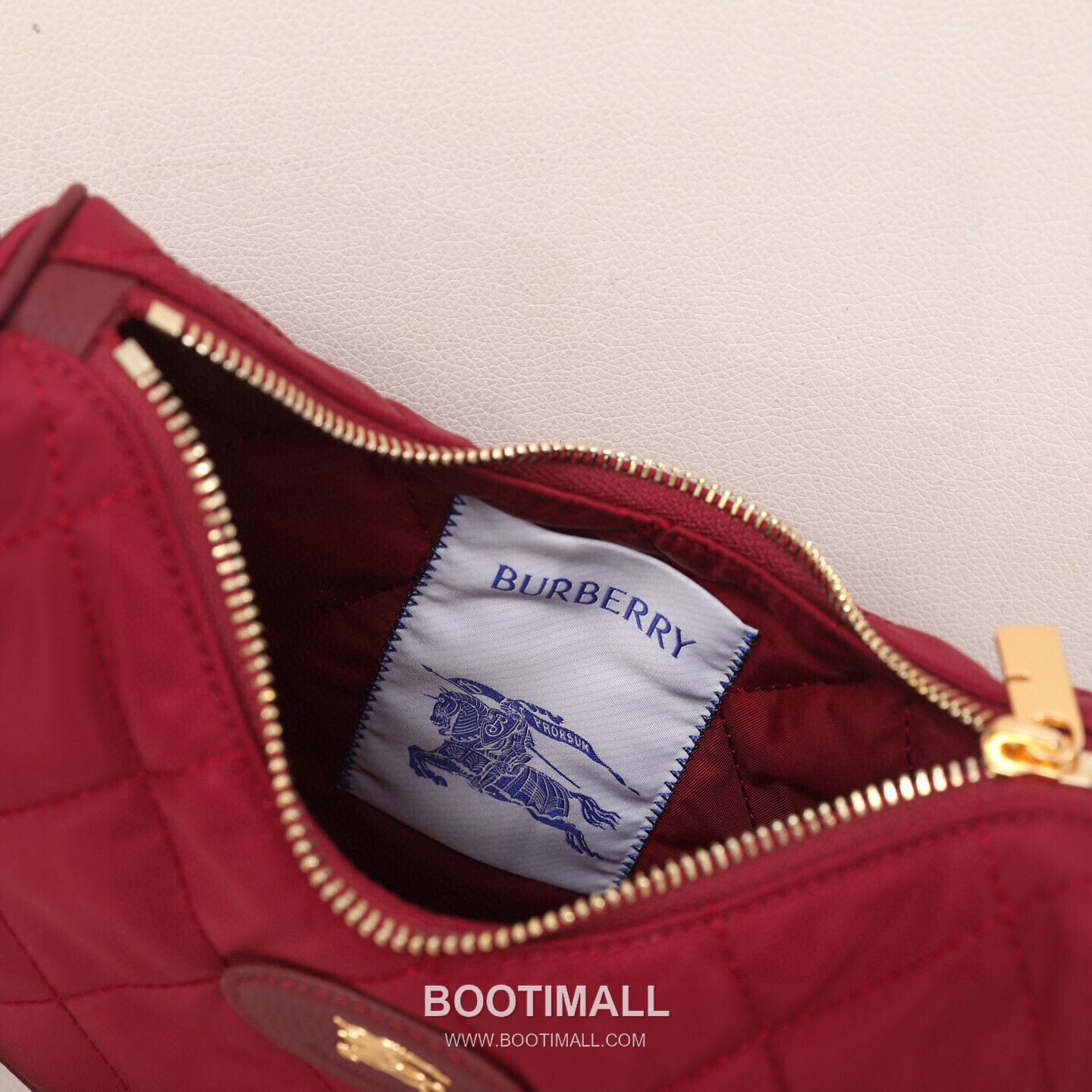 Burberry Half-Moon Tailored Shoulder Bag 버버리 하프문 테일러드 숄더백 23.5cm 8