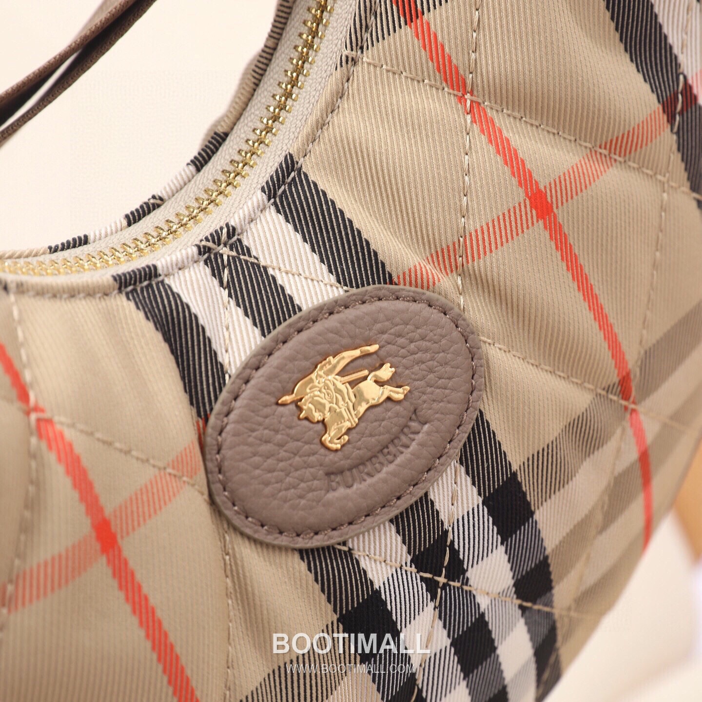 Gucci Half-Moon Check Shoulder Bag Check Fabric 구찌 하프문 체크 숄더백 308158 체크 패브릭 23.5cm -2 8