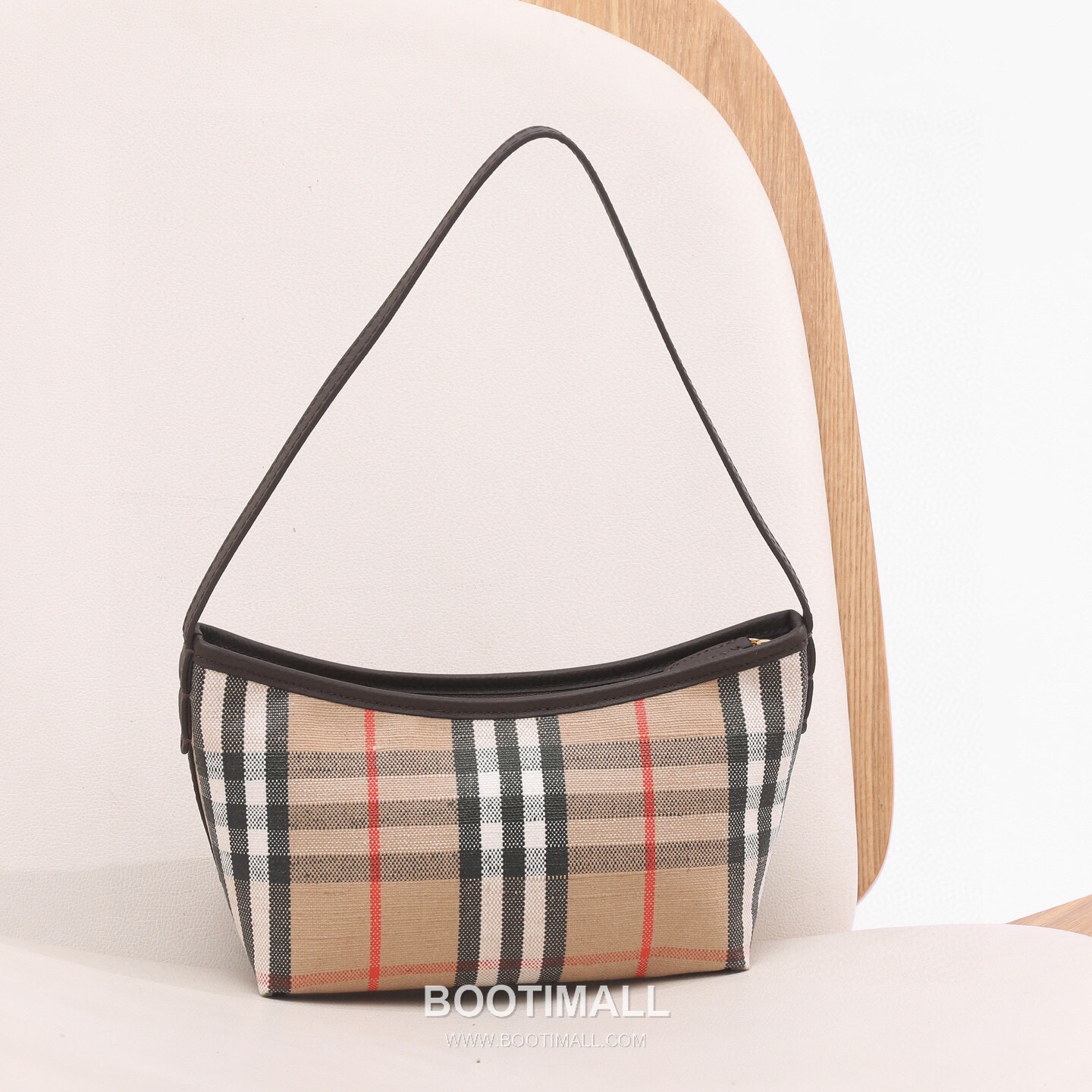 Burberry Vintage Check Canvas Hobo Vintage Check Canvas Brown Shoulder Bag 버버리 빈티지 체크 캔버스 호보 빈티지 체크 캔버스 브라운 숄더백 26cm 12