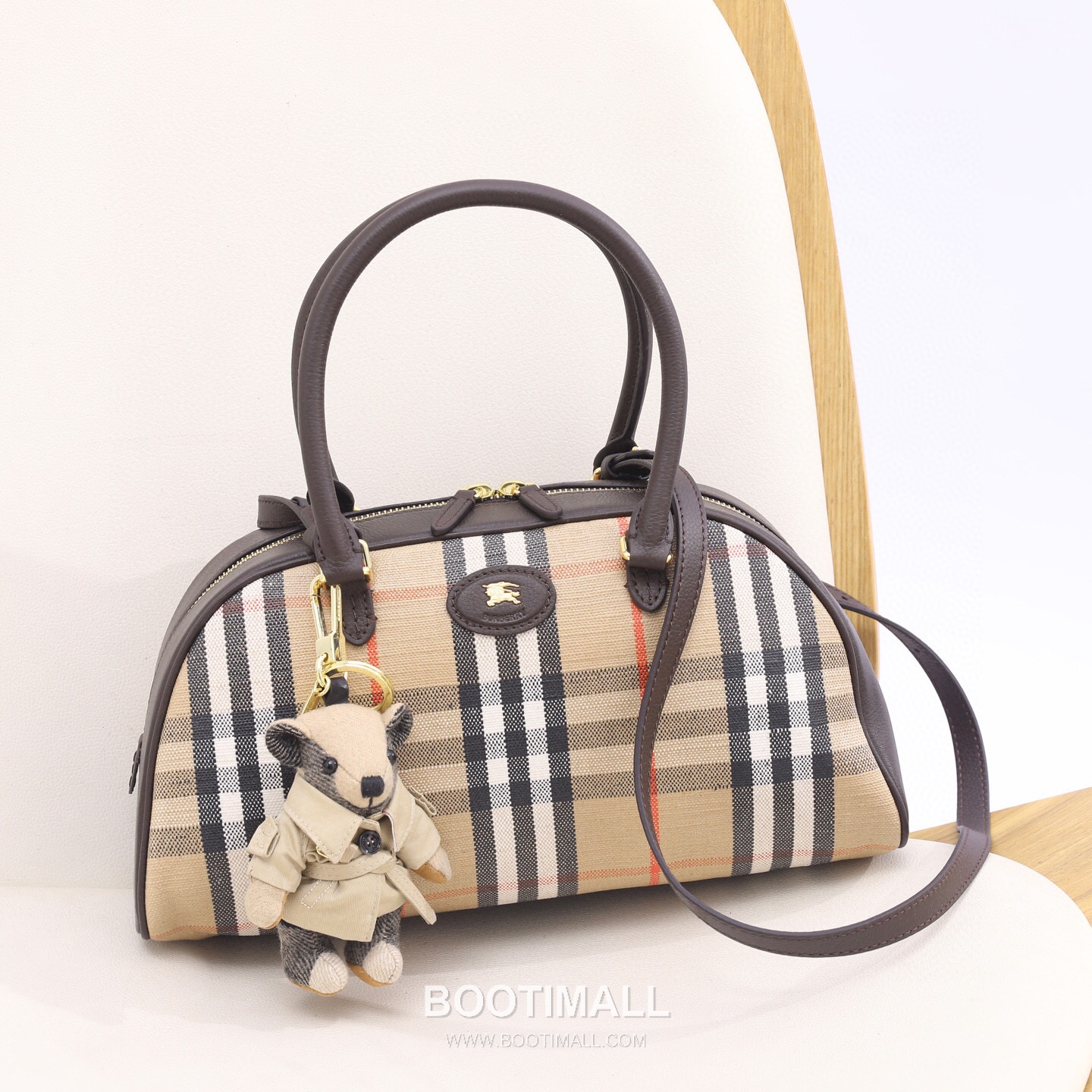 Burberry Highlands Bowling Tote Sand Tote Bag 버버리 하이랜즈 볼링 토트백 샌드 4
