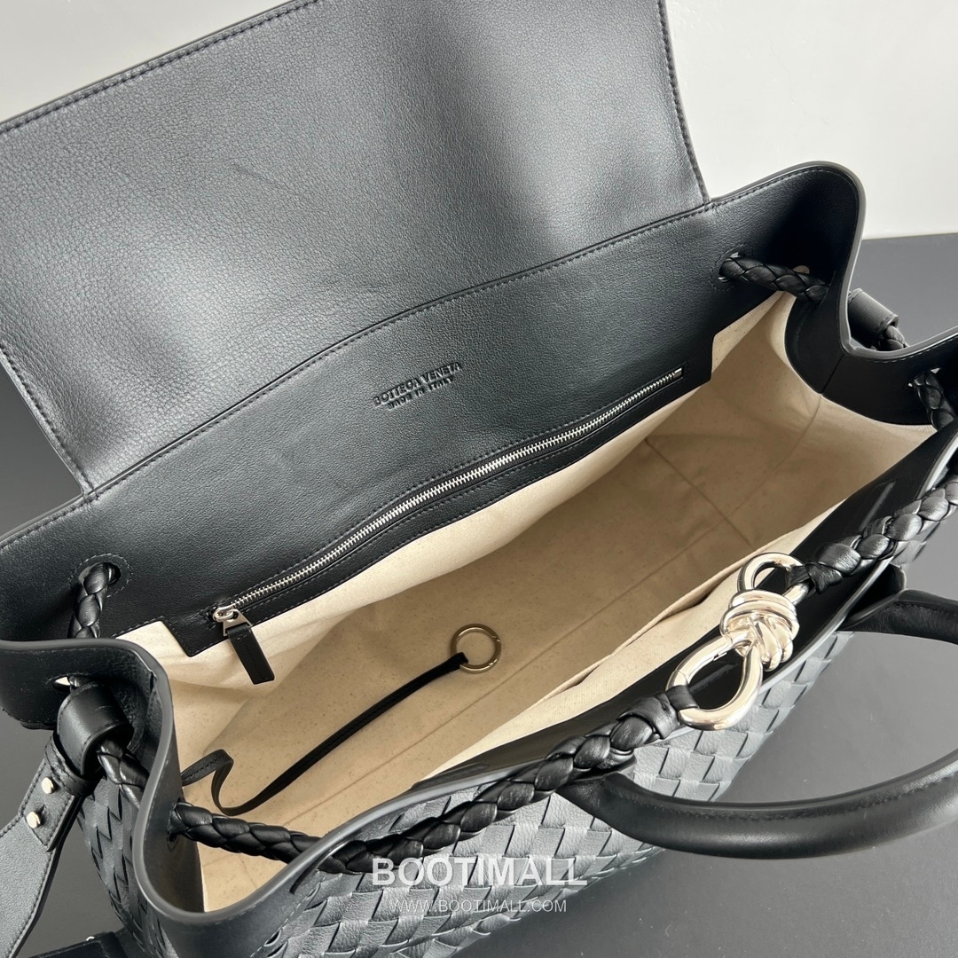 Bottega Veneta Andiamo Intrecciato Tote Smooth Leather, Intrecciato Leather Dark Tote Bag 보테가 베네타 안디아모 인트레치아토 토트 스무스 레더, 인트레치아토 레더 다크 토트백 43cm 7
