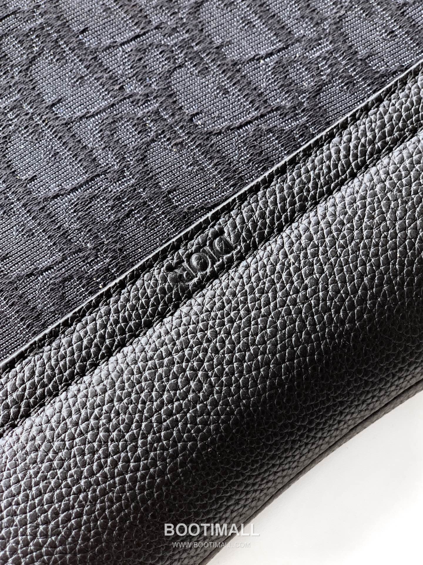 Dior Saddle Oblique Oblique Fabric & Grained Calfskin Black Crossbody Bag 디올 새들 오블리크 1ADPO413YKS 오블리크 패브릭 & 그레인드 카프스킨 블랙 크로스백 26cm 6