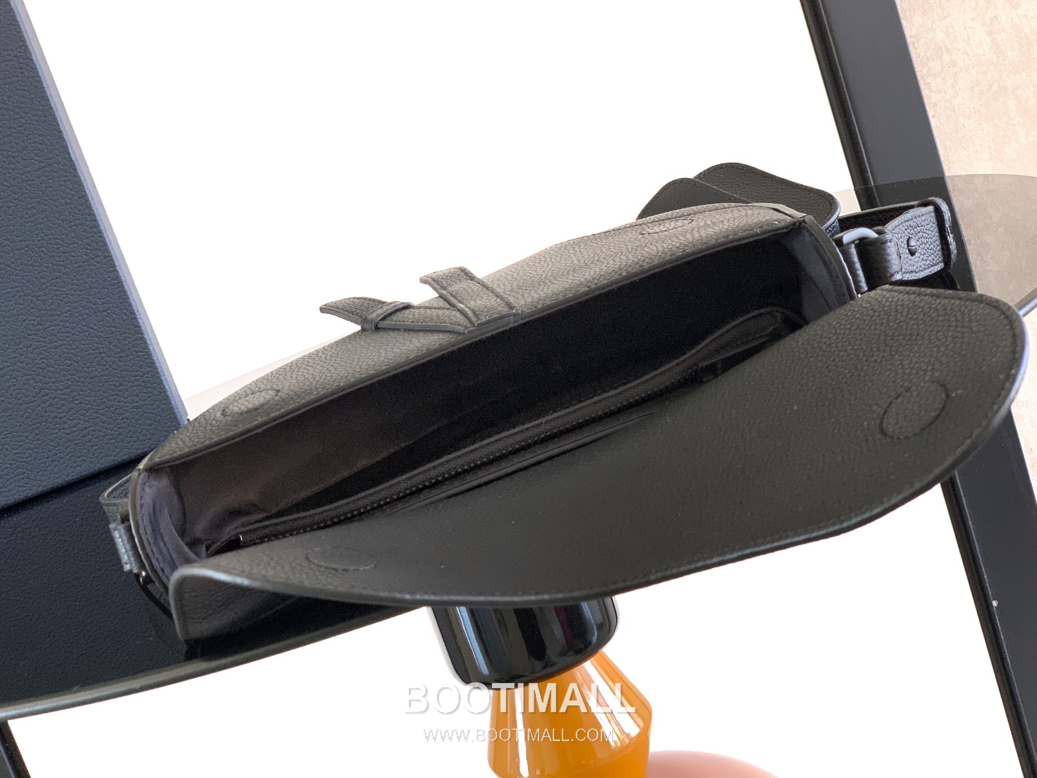 Dior Saddle Grained Grained Calfskin Black Crossbody Bag 디올 새들 그레인드 1ADPO413UC 그레인드 카프스킨 블랙 크로스백 26cm 8