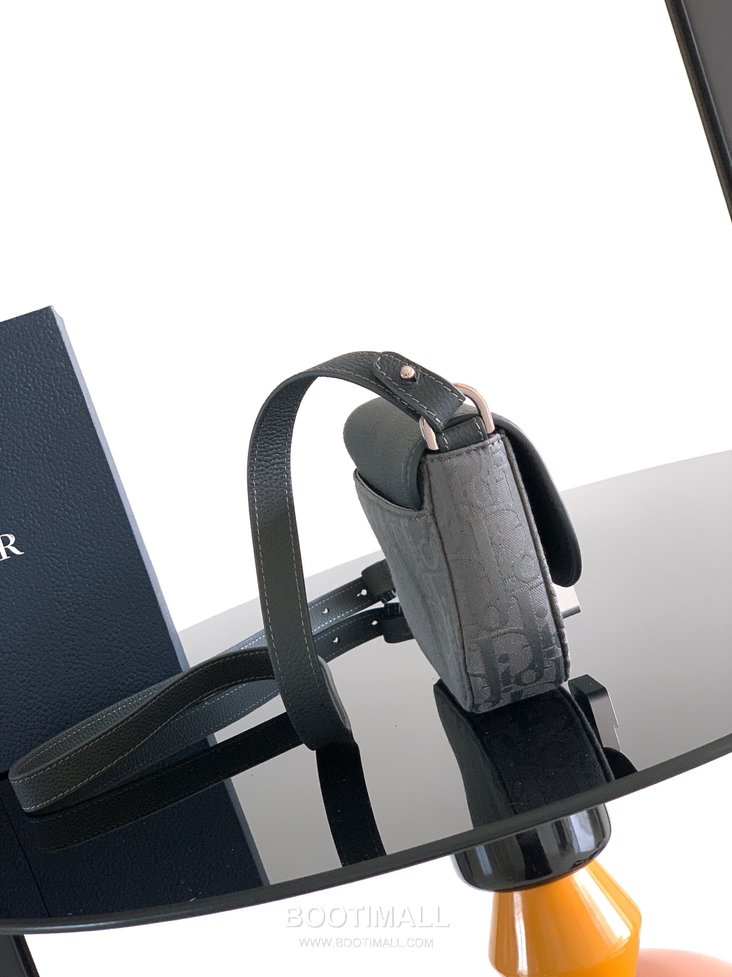 Dior Saddle Oblique Jacquard Oblique Jacquard Dark Gray Clutch 디올 새들 오블리크 자카드 2ADCA435YKK42 오블리크 자카드 다크그레이 클러치 19.5cm 2