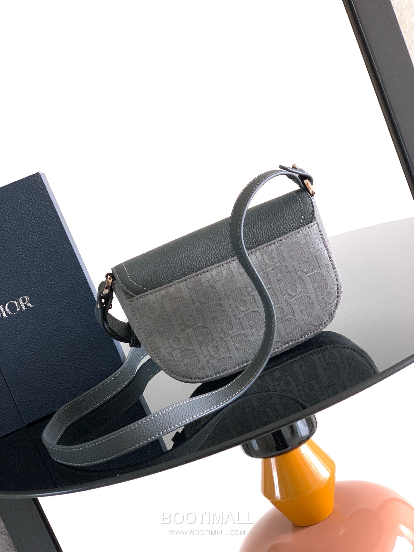 Dior Saddle Oblique Jacquard Oblique Jacquard Dark Gray Clutch 디올 새들 오블리크 자카드 2ADCA435YKK42 오블리크 자카드 다크그레이 클러치 19.5cm 3