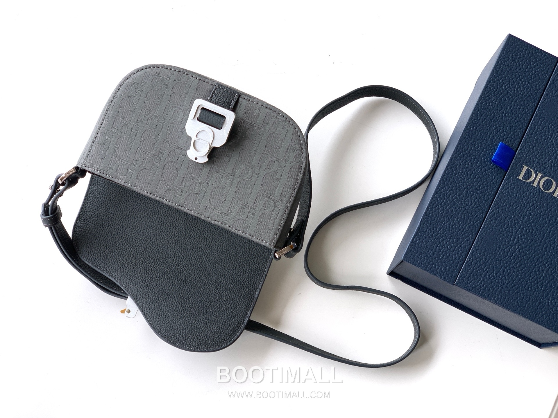 Dior Saddle Oblique Jacquard Oblique Jacquard Dark Gray Clutch 디올 새들 오블리크 자카드 2ADCA435YKK42 오블리크 자카드 다크그레이 클러치 19.5cm 5