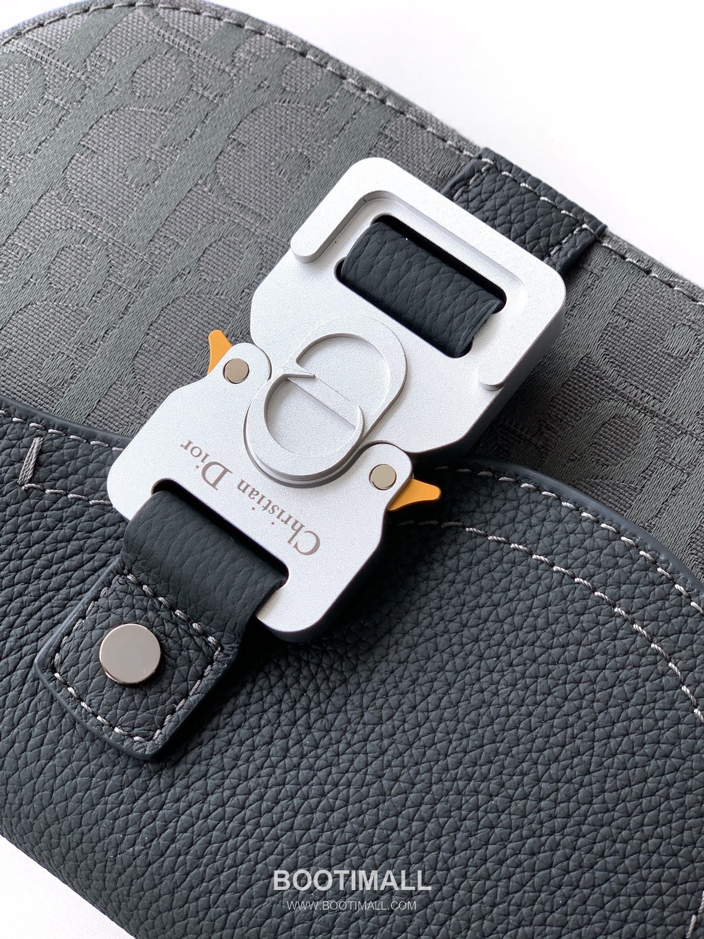 Dior Saddle Oblique Jacquard Oblique Jacquard Dark Gray Clutch 디올 새들 오블리크 자카드 2ADCA435YKK42 오블리크 자카드 다크그레이 클러치 19.5cm 6