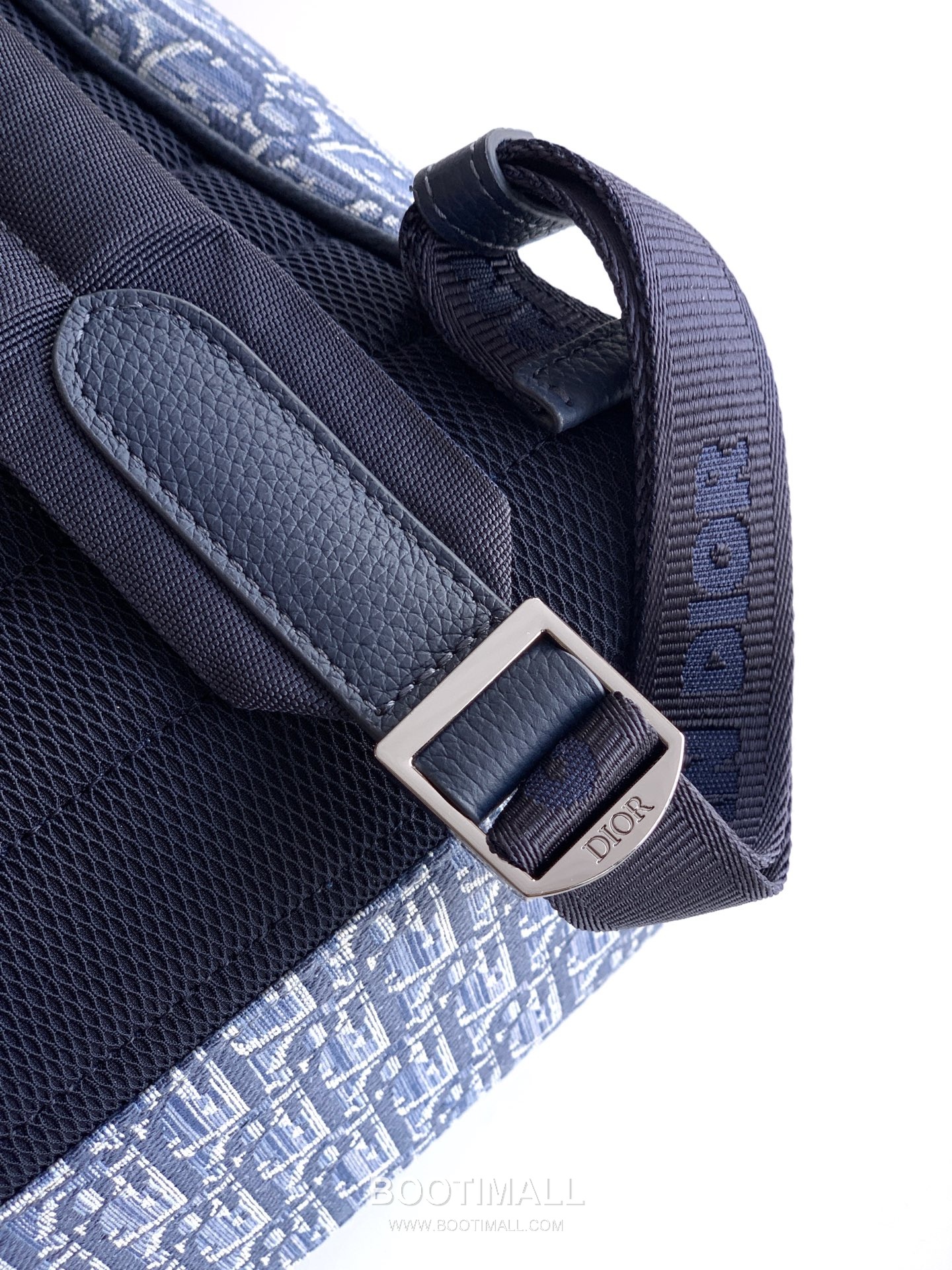 Dior Saddle Oblique Backpack 1ADBA200 Technical Fabric, Cotton, Grained Calfskin Blue 디올 새들 오블리크 백팩 1ADBA200 테크니컬 패브릭, 코튼, 그레인드 카프스킨 블루 41cm 5