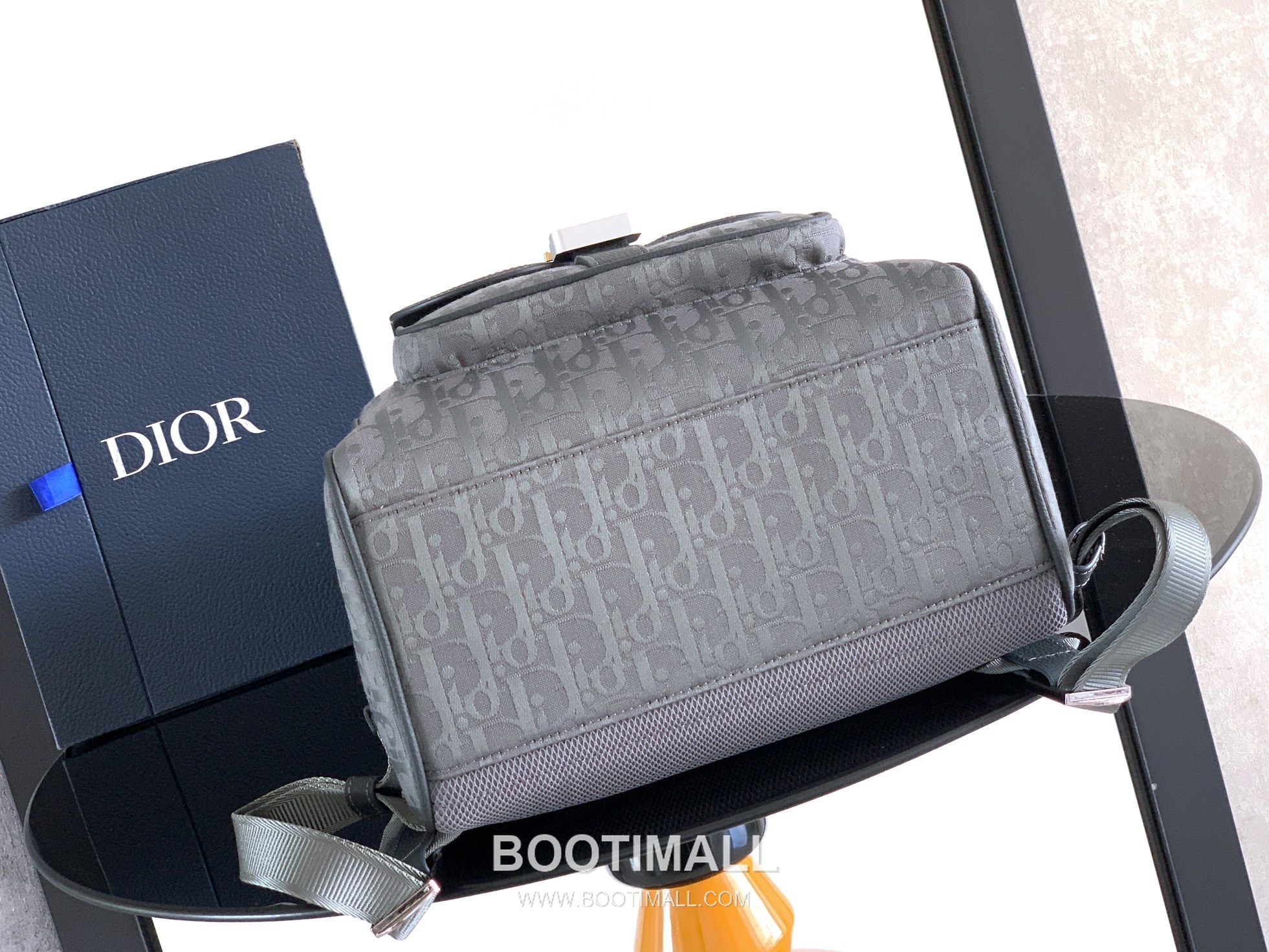 Dior Saddle Oblique Backpack 1ADBA200YKS Technical Fabric Cotton Grained Calfskin Navy 디올 새들 오블리크 백팩 1ADBA200YKS 테크니컬 패브릭 코튼 그레인드 카프스킨 네이비 41cm 4