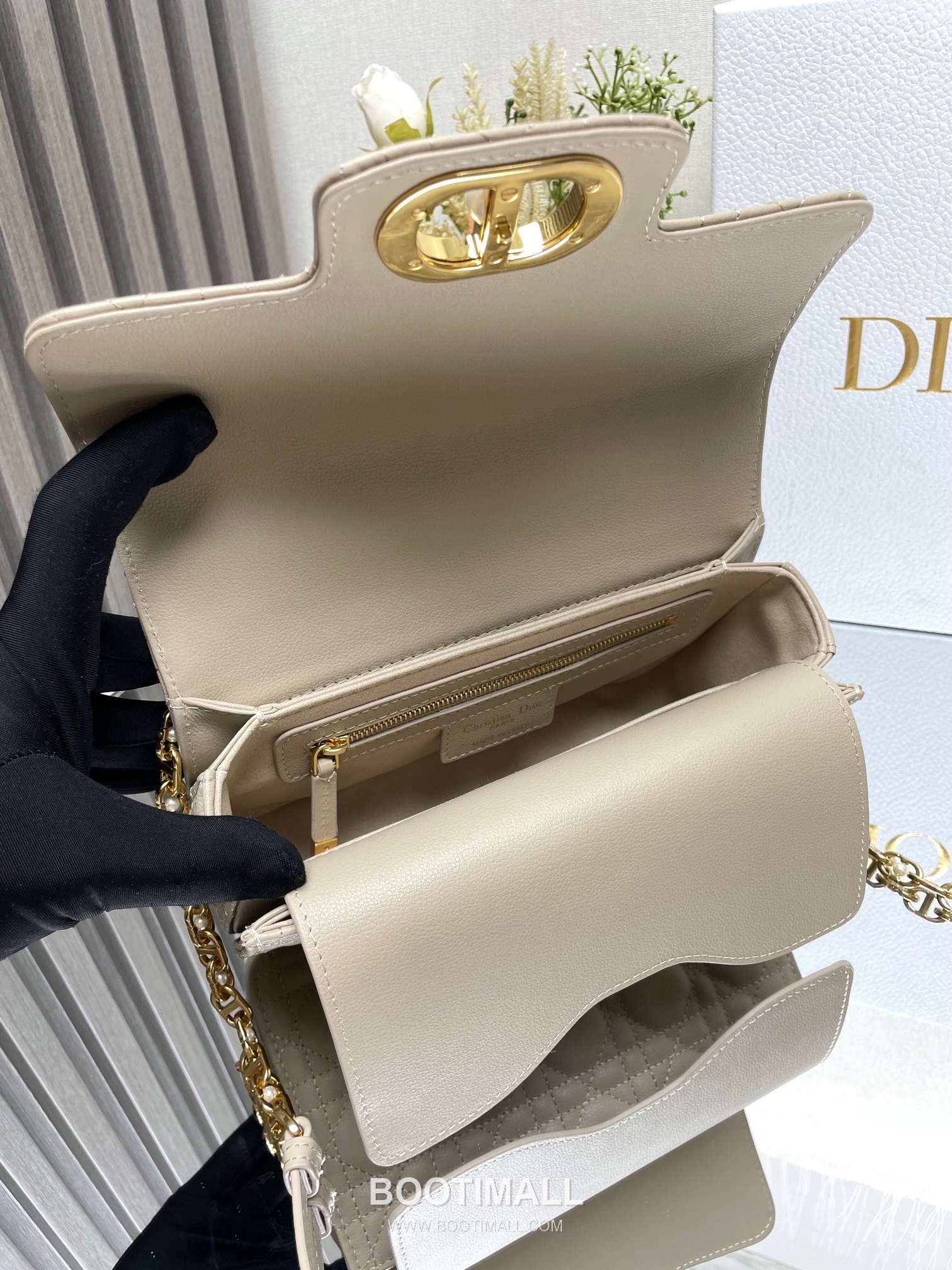 Dior Jolie Cannage Pearl Calfskin Leather Black Card Holder 디올 졸리 까나쥬 펄 카프스킨 레더 블랙 카드홀더 22cm 9