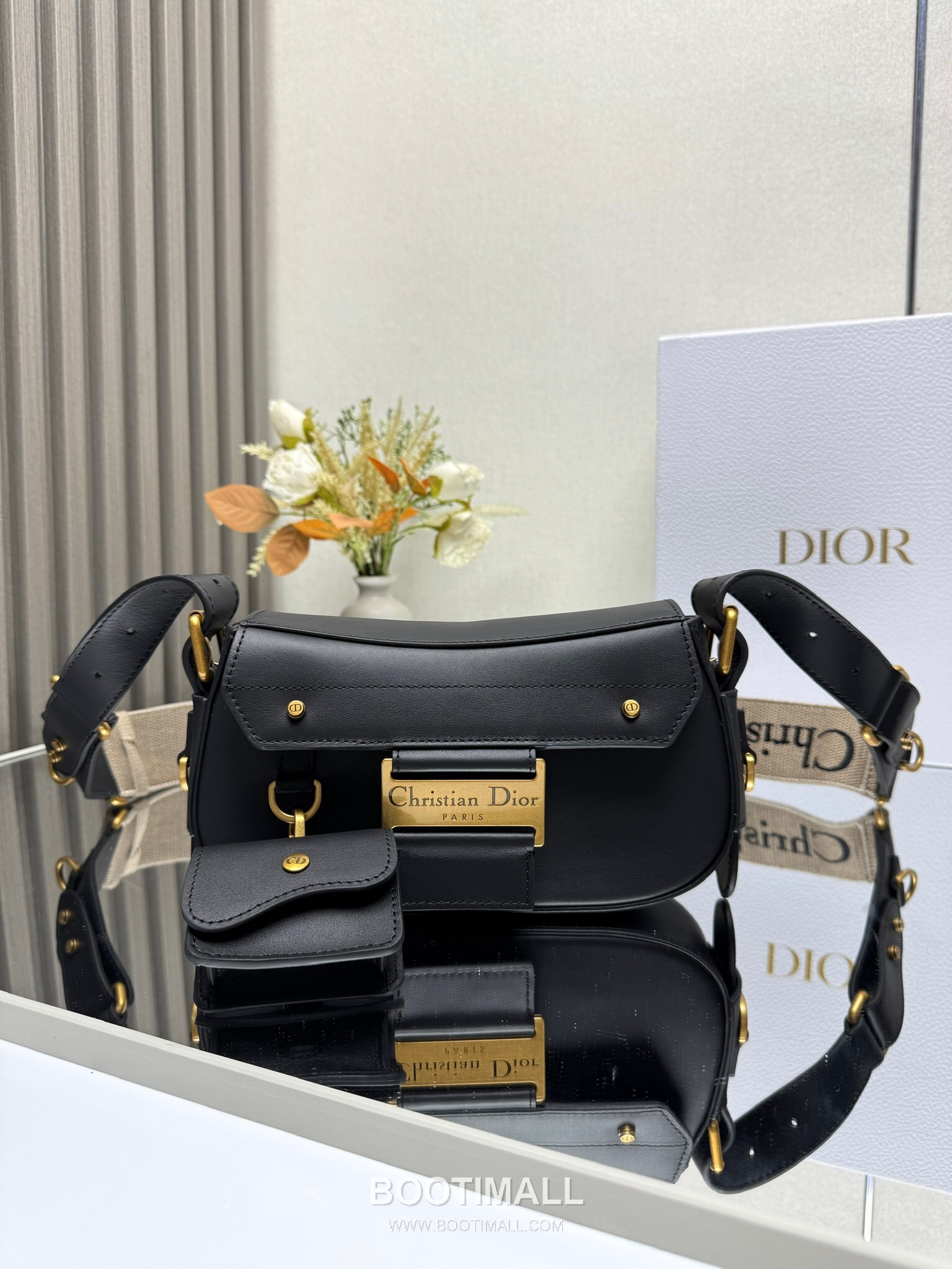 Dior Streetchic Small Smooth Calfskin Black Shoulder Bag 디올 스트리트시크 스몰 3913 스무스 카프스킨 블랙 숄더백 24cm 2