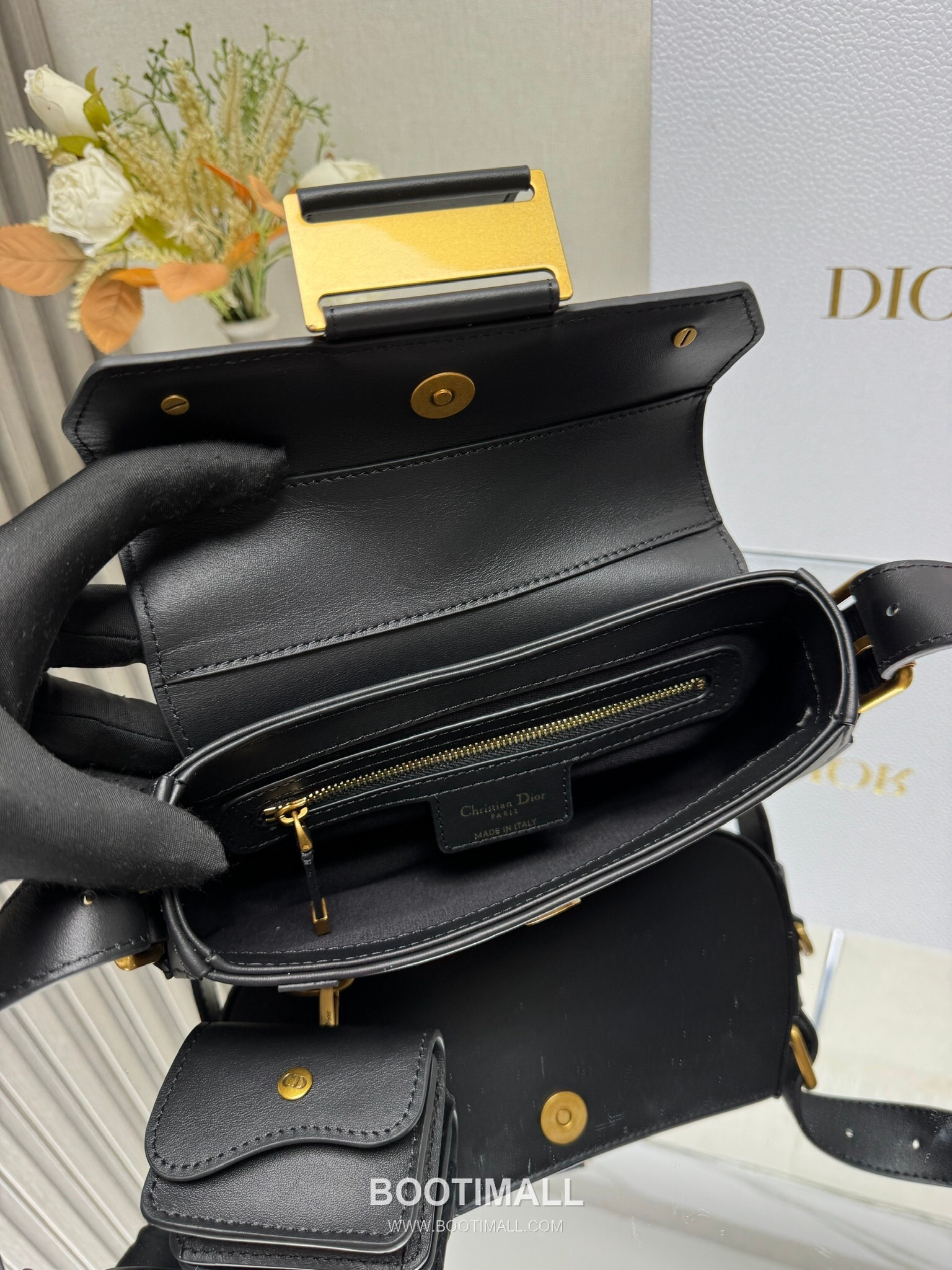 Dior Streetchic Small Smooth Calfskin Black Shoulder Bag 디올 스트리트시크 스몰 3913 스무스 카프스킨 블랙 숄더백 24cm 10