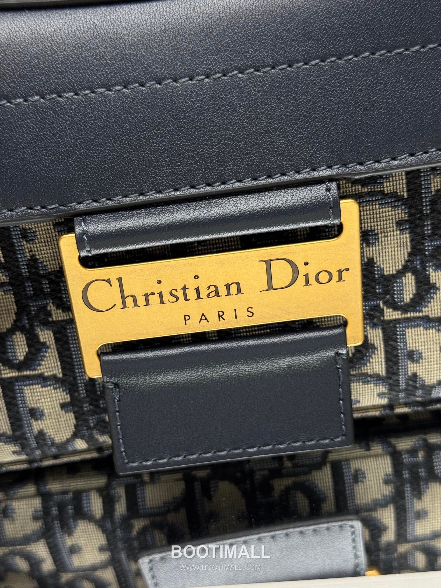 Dior Streetchic Oblique Small Oblique Fabric Blue Crossbody Bag 디올 스트리트시크 오블리크 스몰 3913 오블리크 패브릭 블루 크로스백 24cm 9