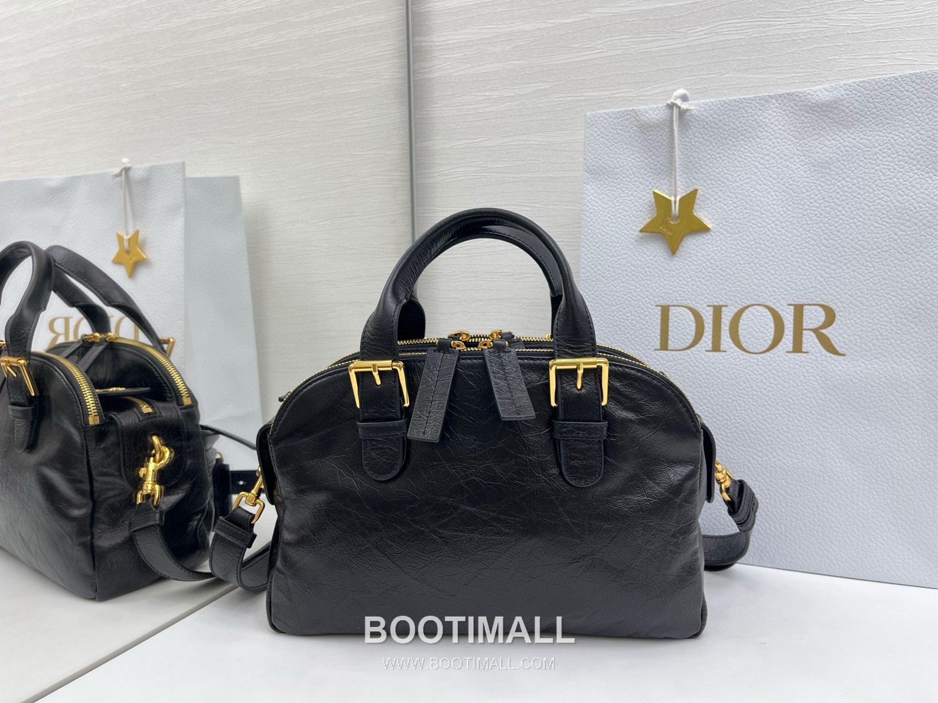 Dior Grand Tour Bowling Pleated Cowhide Leather Black Top Handle Bag 디올 그랑 투르 볼링 플리츠 소가죽 블랙 토트백 28cm 4