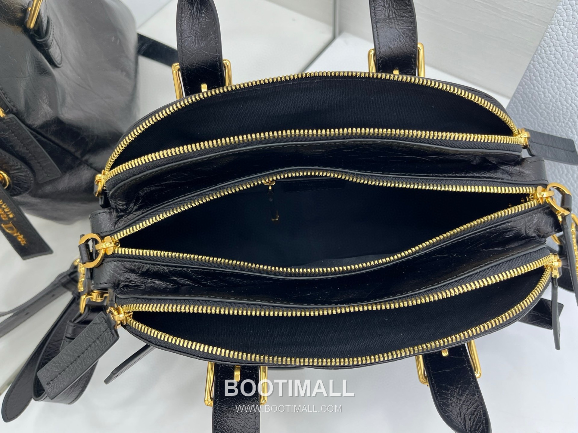 Dior Grand Tour Bowling Pleated Cowhide Leather Black Top Handle Bag 디올 그랑 투르 볼링 플리츠 소가죽 블랙 토트백 28cm 8