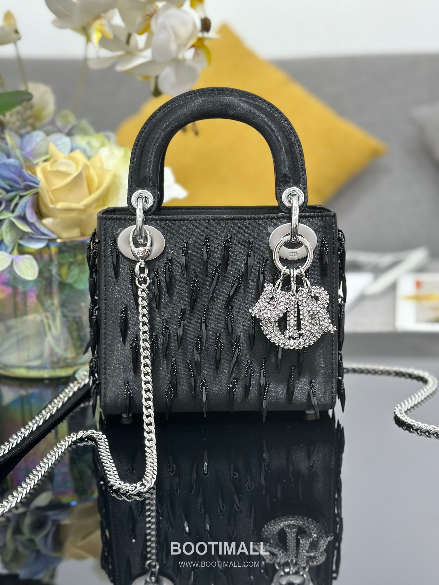 Dior Lady Three-Compartment Silk Black Top Handle Bag 디올 레이디 3칸 M0505 실크 블랙 토트백 17cm 1