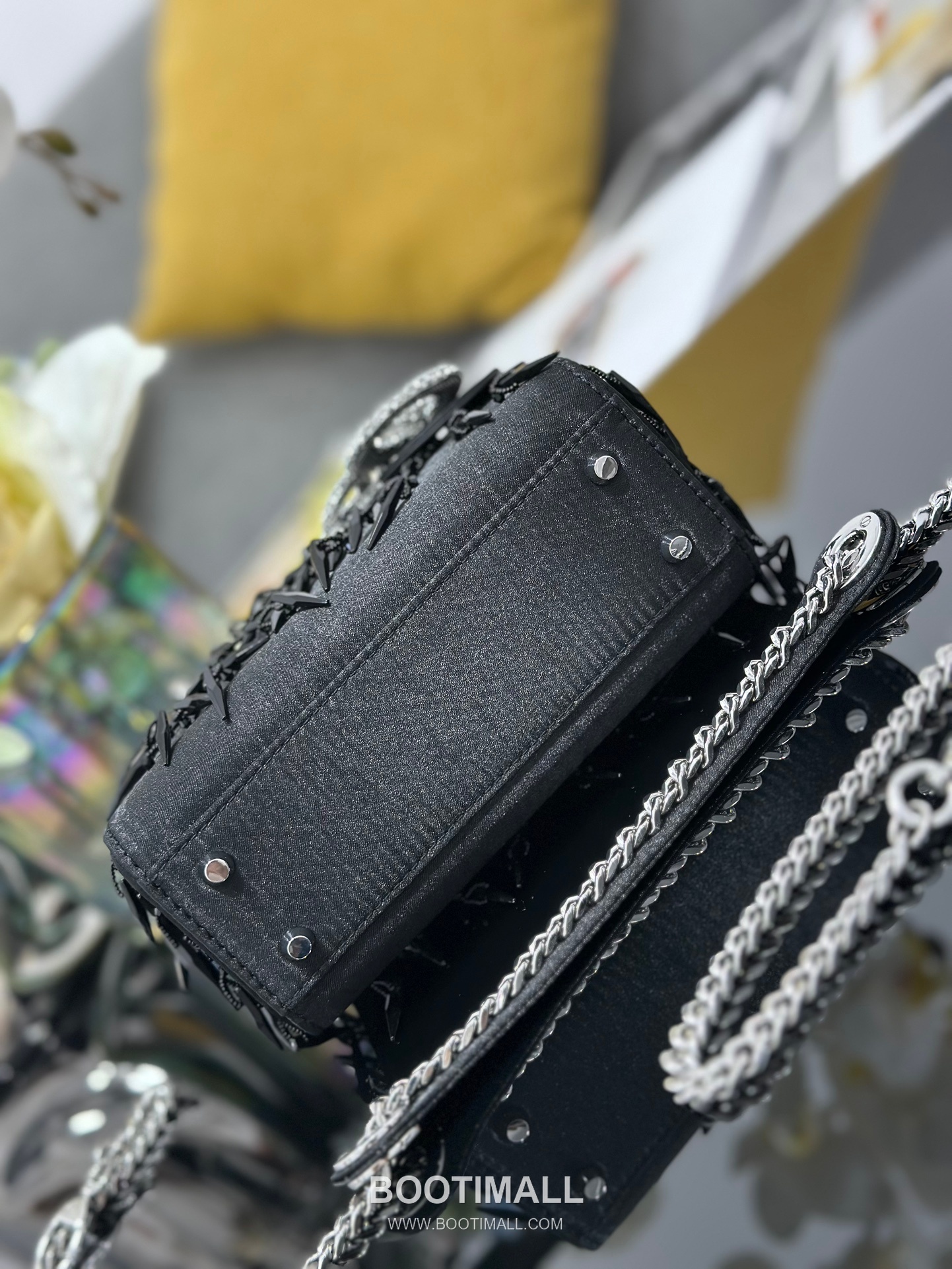 Dior Lady Three-Compartment Silk Black Top Handle Bag 디올 레이디 3칸 M0505 실크 블랙 토트백 17cm 4