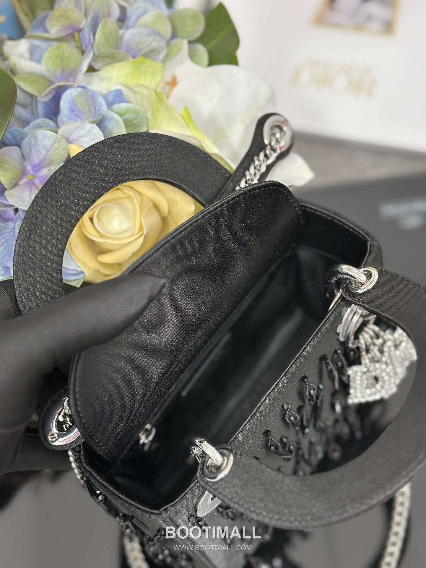 Dior Lady Three-Compartment Silk Black Top Handle Bag 디올 레이디 3칸 M0505 실크 블랙 토트백 17cm 8