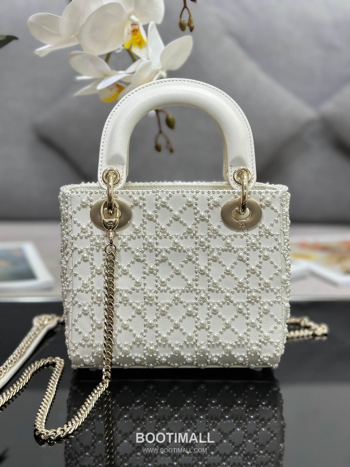 Dior Lady Cannage Pearl Calfskin Cream Mini Top Handle Bag 디올 레이디 까나쥬 펄 M0505 카프스킨 크림 미니 토트백 17cm 2