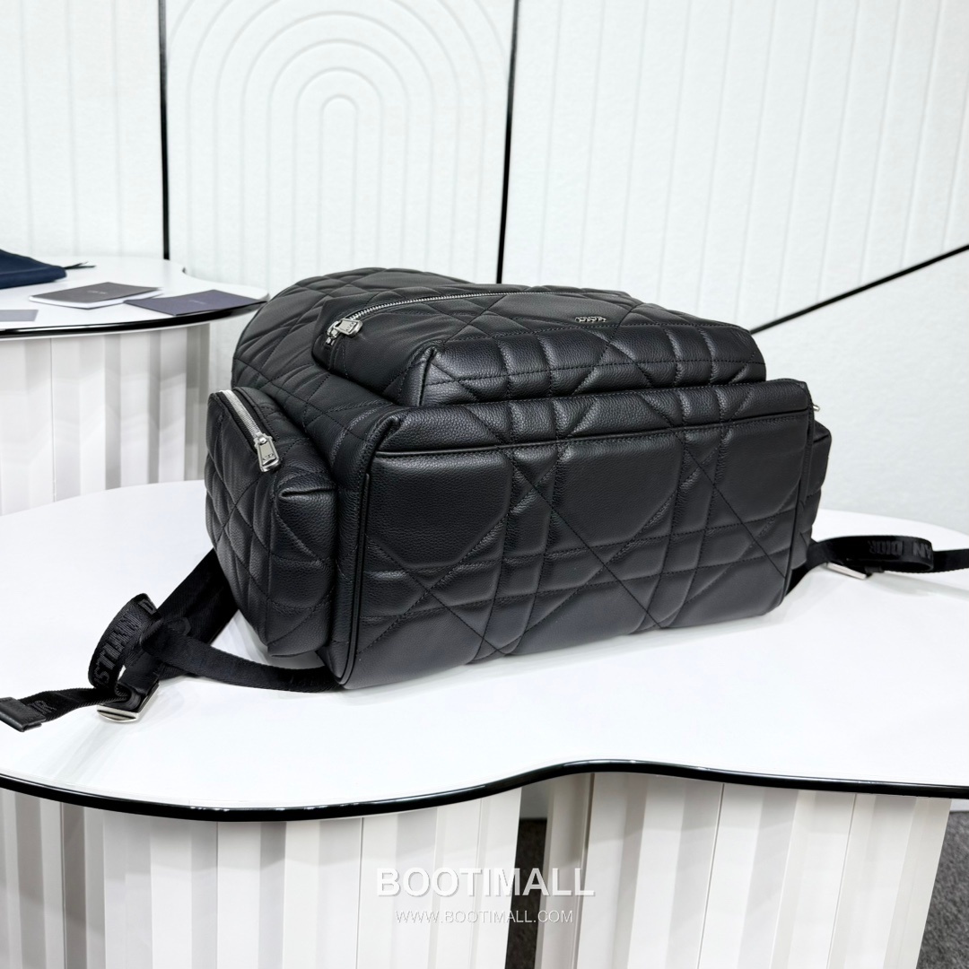 Dior Maxi Cannage Backpack 1ESBA220MNE Cowhide Leather Black 디올 맥시 까나쥬 백팩 1ESBA220MNE 소가죽 블랙 46cm 3