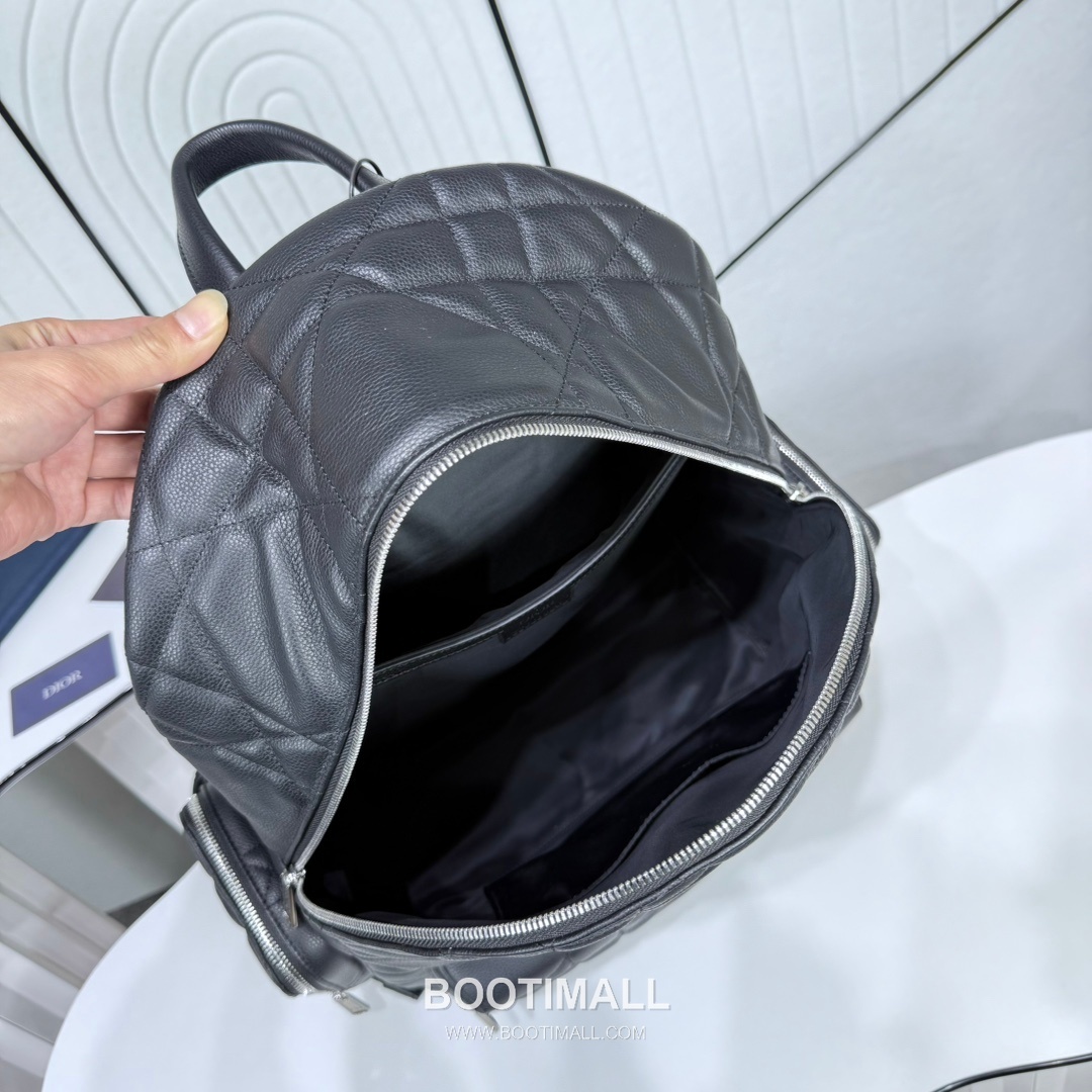 Dior Maxi Cannage Backpack 1ESBA220MNE Cowhide Leather Black 디올 맥시 까나쥬 백팩 1ESBA220MNE 소가죽 블랙 46cm 8