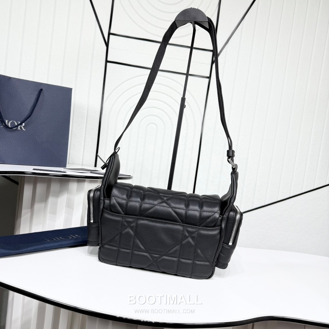 Dior Maxi Cannage Camera Calfskin Black Zip 디올 맥시 까나쥬 카메라 카프스킨 블랙 지퍼 31cm 11