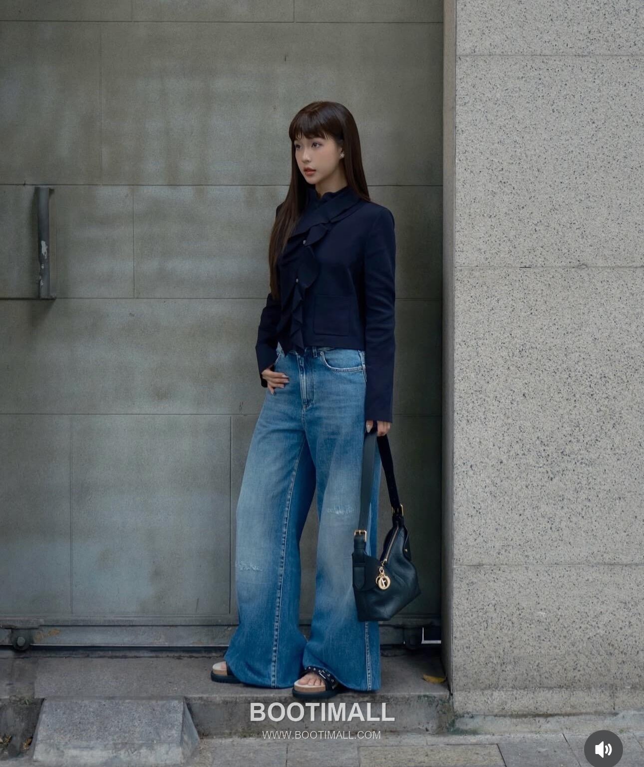 Dior Voyage Cannage Waxed Waxed Cowhide Black Shoulder Bag 디올 보야주 까나쥬 왁스드 왁스드 소가죽 블랙 숄더백 22×9.5×15cm 4