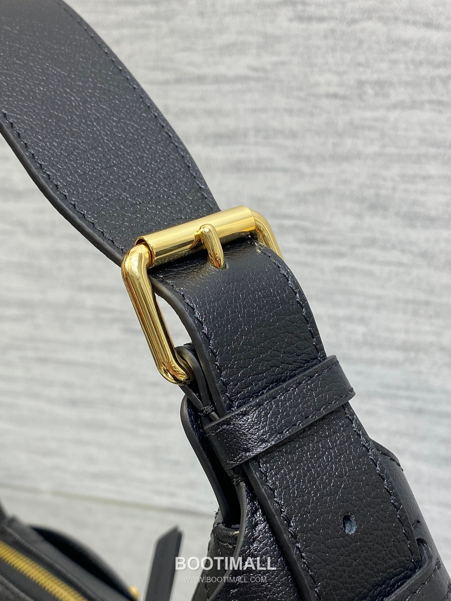 Dior Voyage Cannage Waxed Waxed Cowhide Black Shoulder Bag 디올 보야주 까나쥬 왁스드 왁스드 소가죽 블랙 숄더백 22×9.5×15cm 8