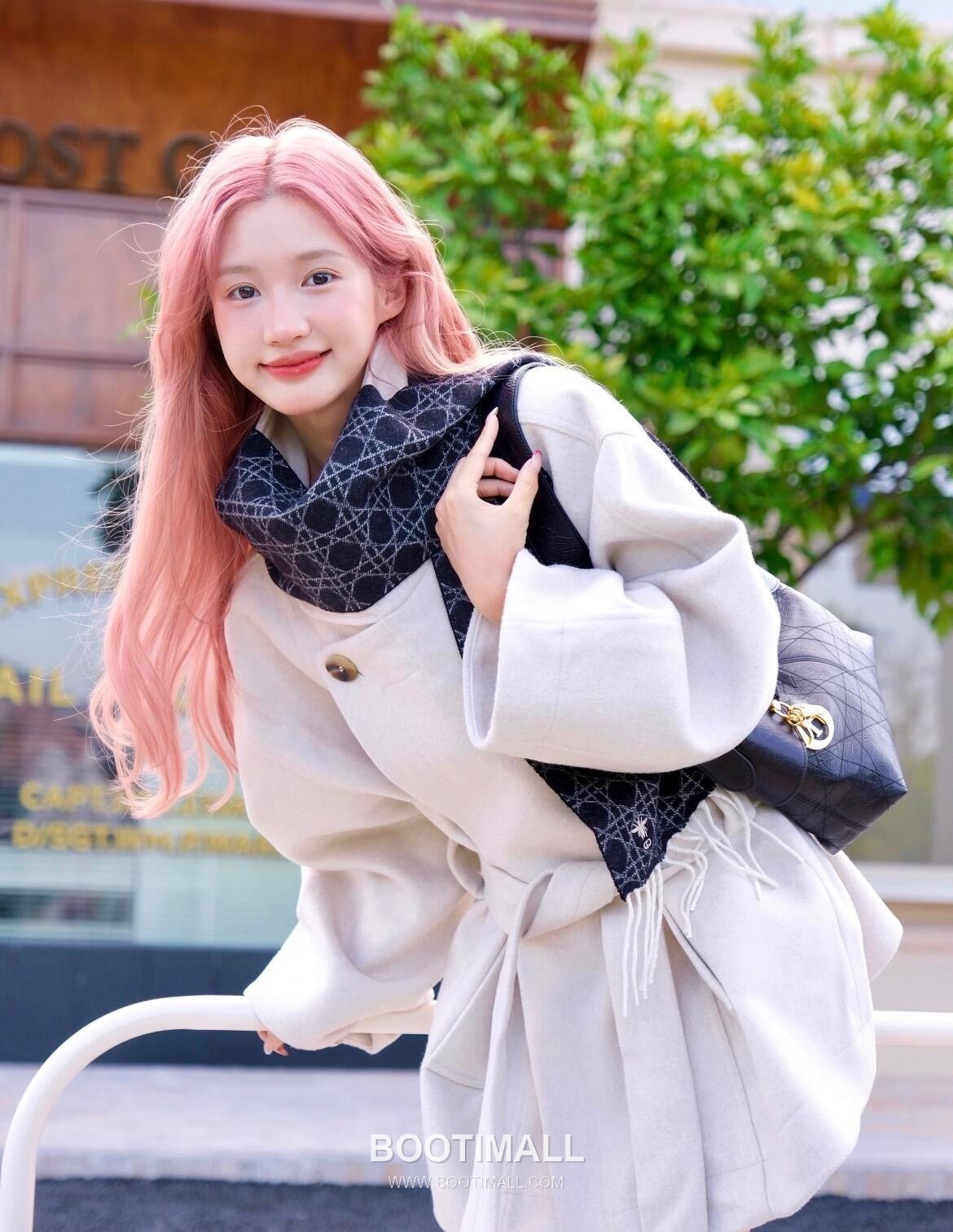 Dior Voyage Cannage Oiled-Wax Cowhide Leather Black Shoulder Bag 디올 보야주 까나쥬 오일드왁스 소가죽 블랙 숄더백 22×9.5×15cm 7