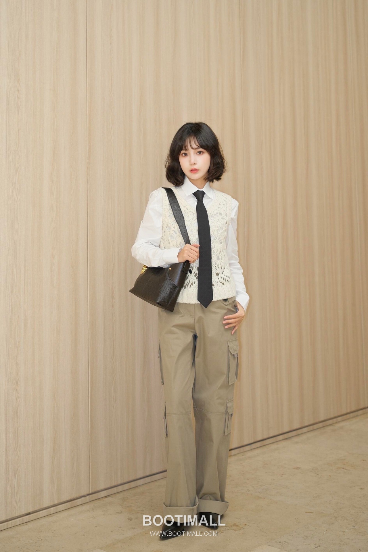 Dior Voyage Cannage Waxed Cowhide Leather Black Belt 디올 보야주 까나쥬 왁스드 소가죽 블랙 숄더백 2