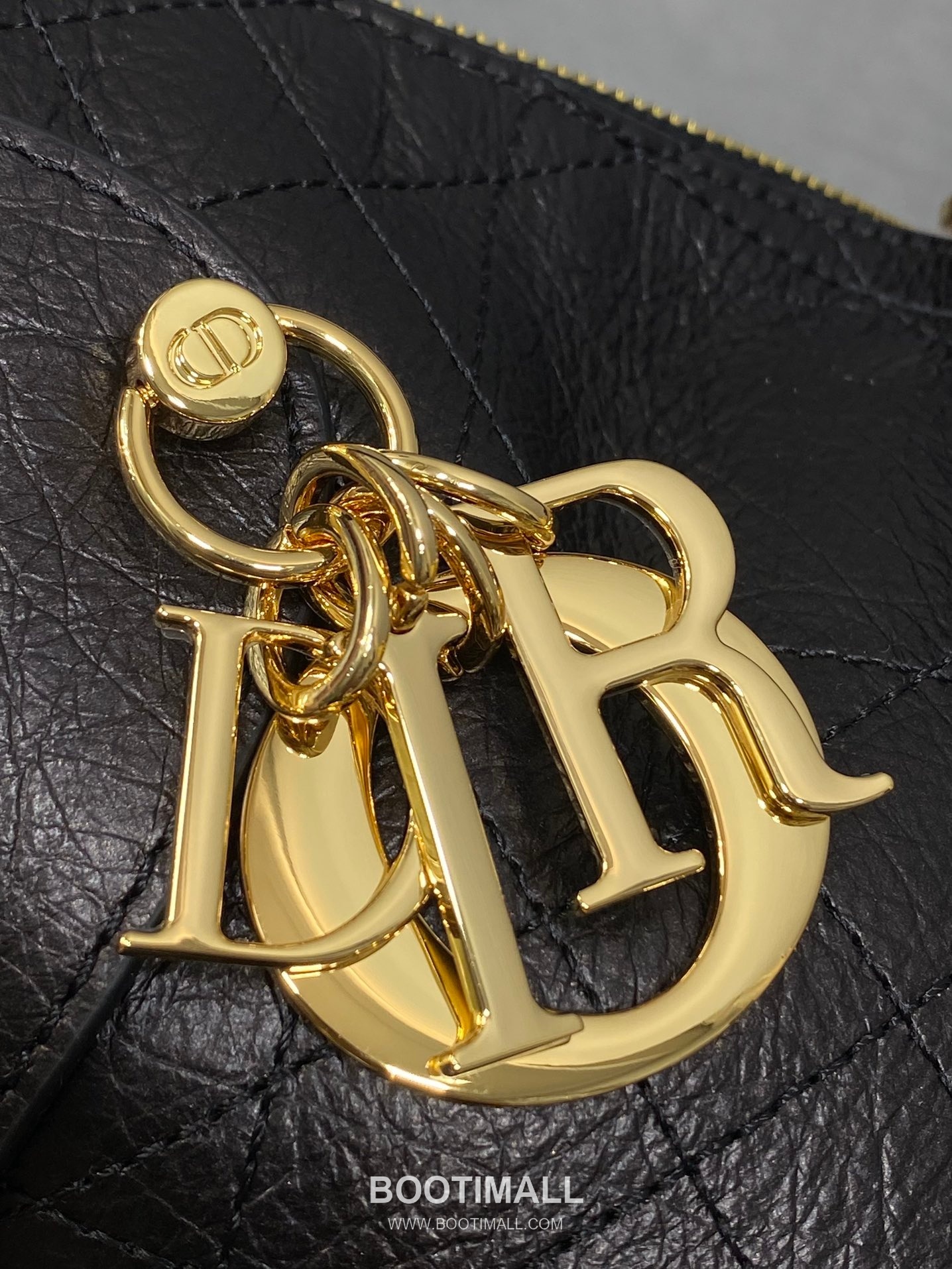 Dior Voyage Cannage Waxed Cowhide Leather Black Belt 디올 보야주 까나쥬 왁스드 소가죽 블랙 숄더백 11