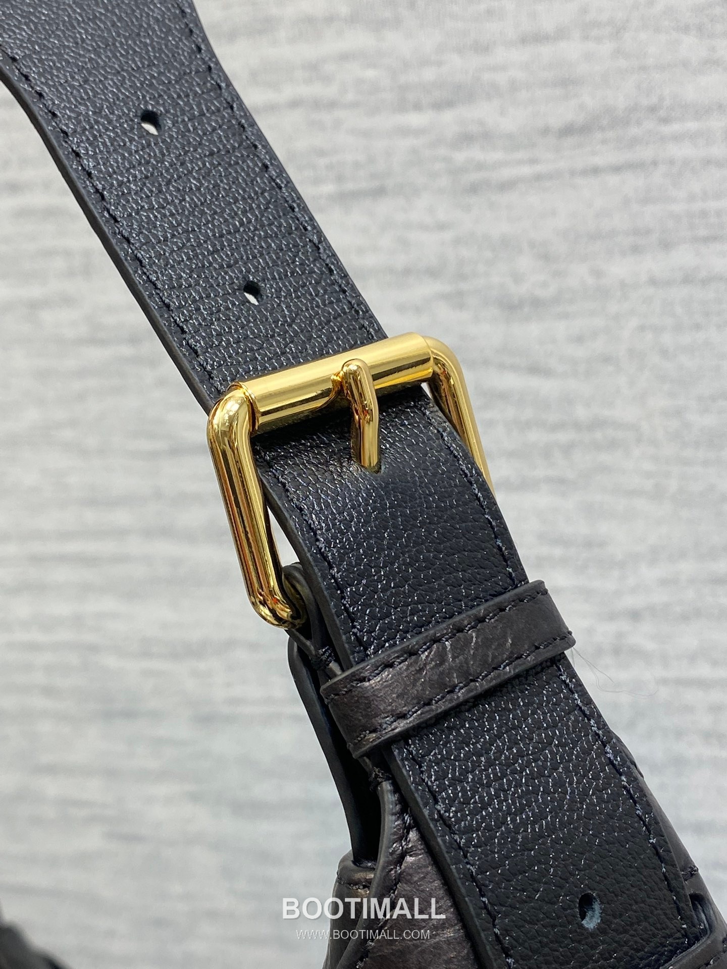 Dior Voyage Cannage Waxed Cowhide Leather Black Belt 디올 보야주 까나쥬 왁스드 소가죽 블랙 숄더백 13