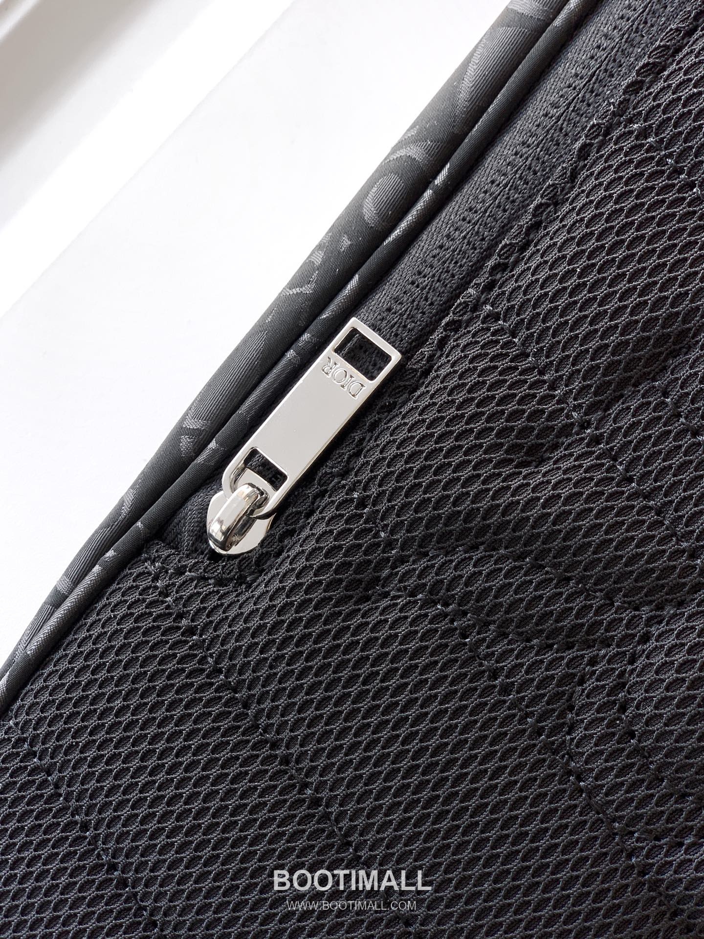 Dior Trek Oblique Zip Oblique Nylon Black Shoulder Bag 디올 트렉 오블리크 지퍼 오블리크 나일론 블랙 숄더백 39cm 7