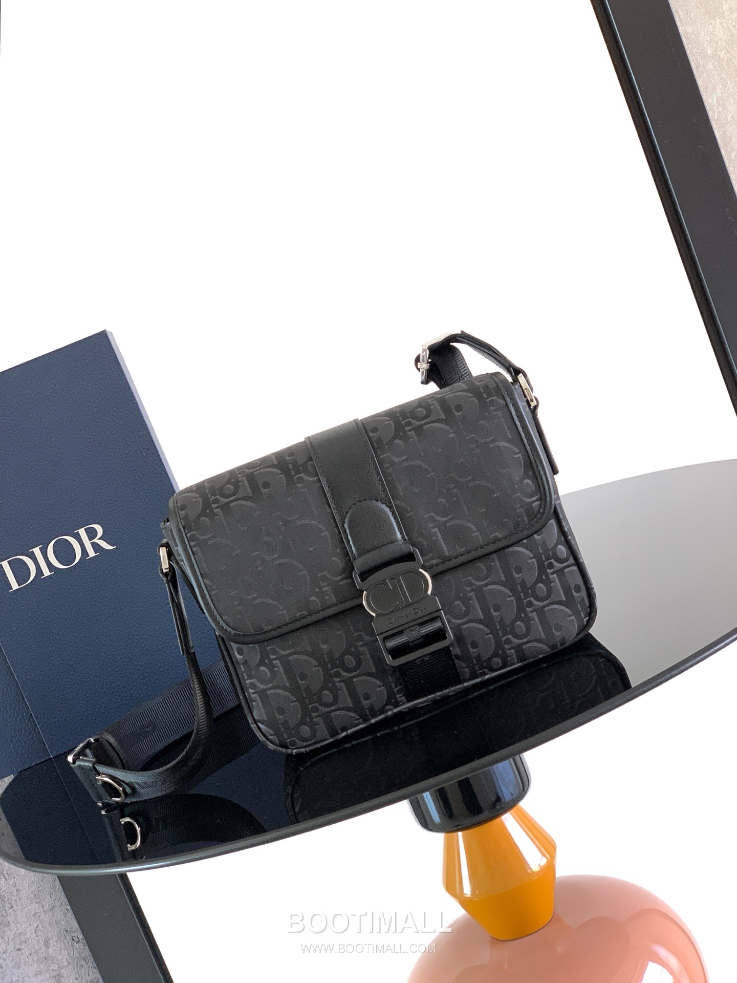 Dior Trek Oblique Flap Messenger Oblique Nylon Black Messenger Bag 디올 트렉 오블리크 플랩 메신저 오블리크 나일론 블랙 메신저백 23cm 1
